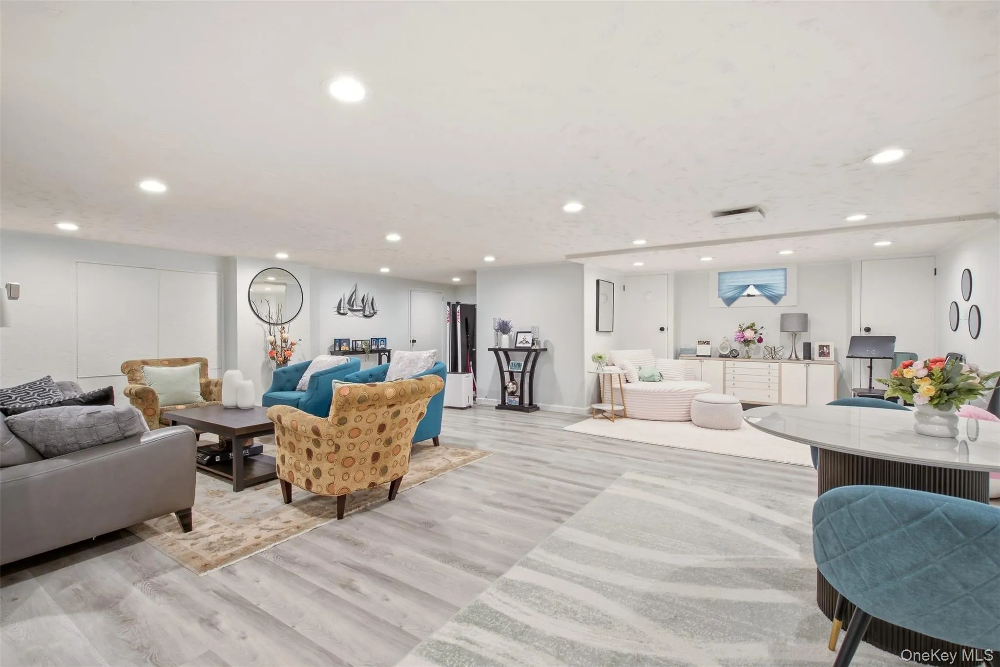 24 Quintree Lane, Huntington, NY, 4 Bedrooms Bedrooms, 8 Rooms Rooms,2 BathroomsBathrooms,Residential,For Rent,Quintree,0,1051898 24 Quintree Lane, Huntington, NY, 4 Bedrooms Bedrooms, 8 Rooms Rooms,2 BathroomsBathrooms,Residential,For Rent,Quintree,0,1051898