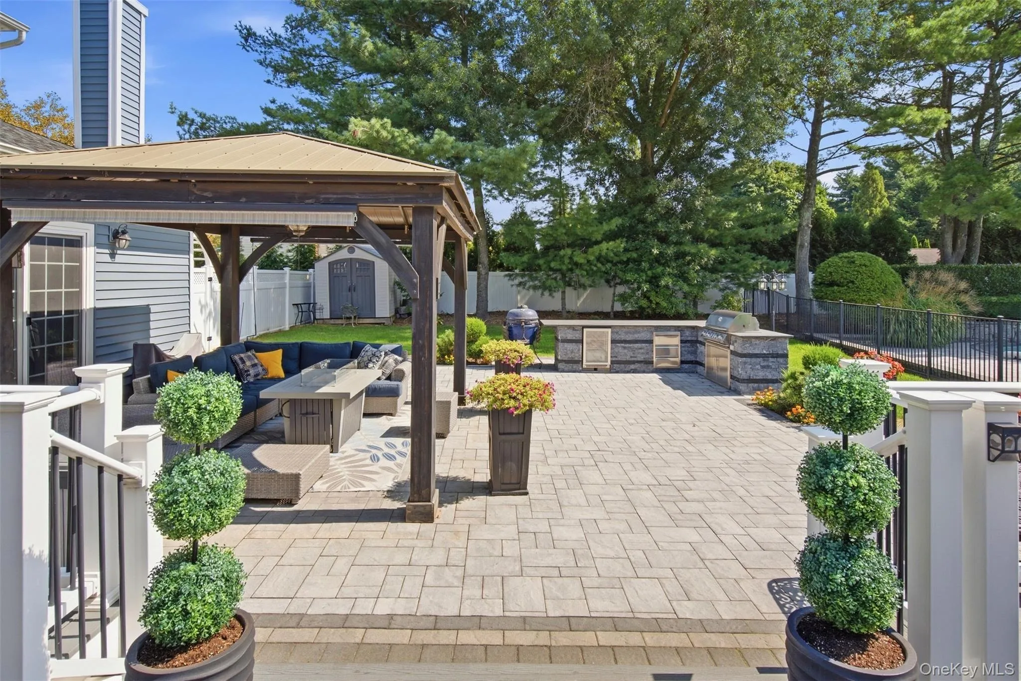 24 Quintree Lane, Huntington, NY, 4 Bedrooms Bedrooms, 8 Rooms Rooms,2 BathroomsBathrooms,Residential,For Rent,Quintree,0,1051898 24 Quintree Lane, Huntington, NY, 4 Bedrooms Bedrooms, 8 Rooms Rooms,2 BathroomsBathrooms,Residential,For Rent,Quintree,0,1051898