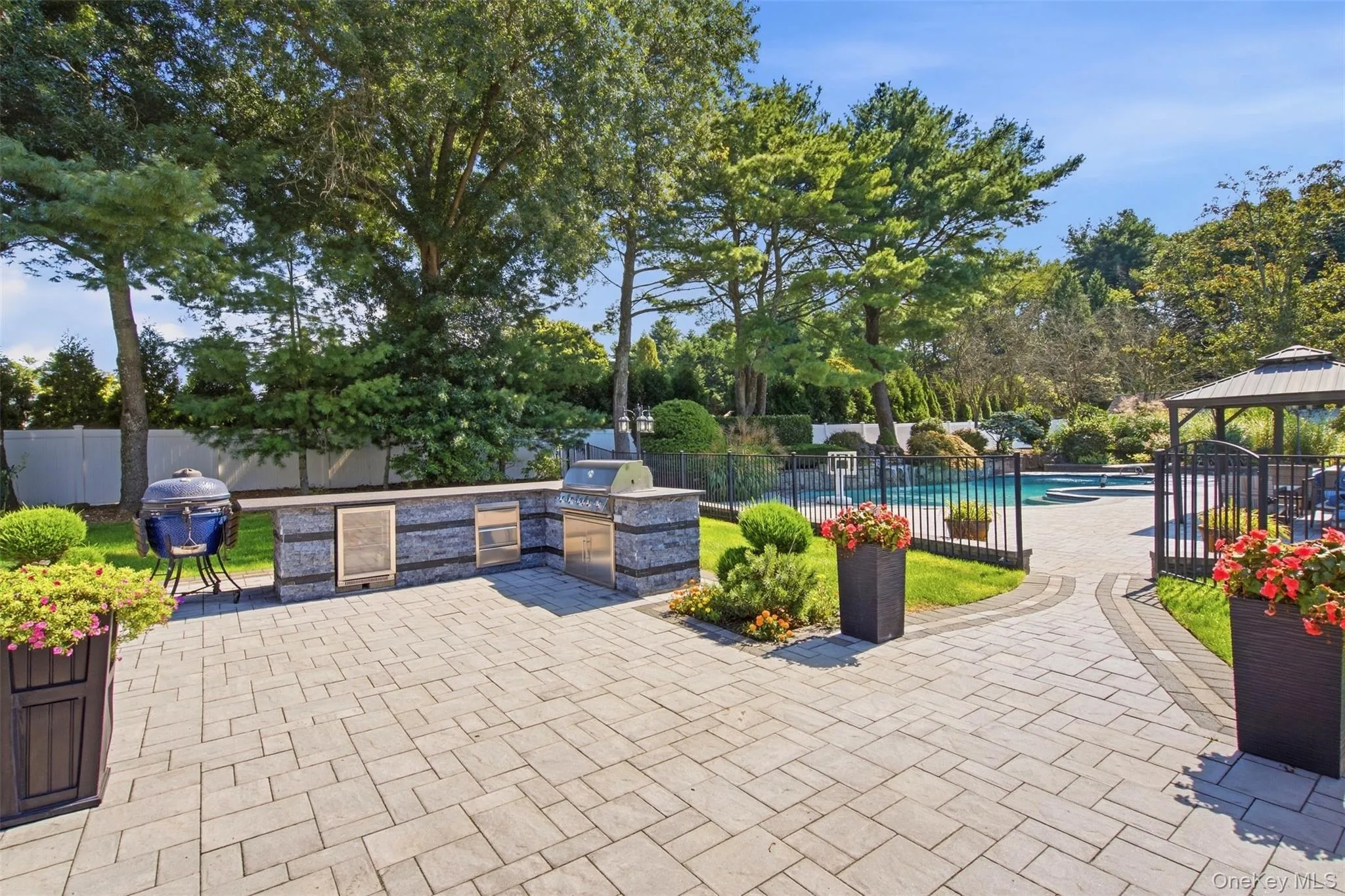 24 Quintree Lane, Huntington, NY, 4 Bedrooms Bedrooms, 8 Rooms Rooms,2 BathroomsBathrooms,Residential,For Rent,Quintree,0,1051898 24 Quintree Lane, Huntington, NY, 4 Bedrooms Bedrooms, 8 Rooms Rooms,2 BathroomsBathrooms,Residential,For Rent,Quintree,0,1051898