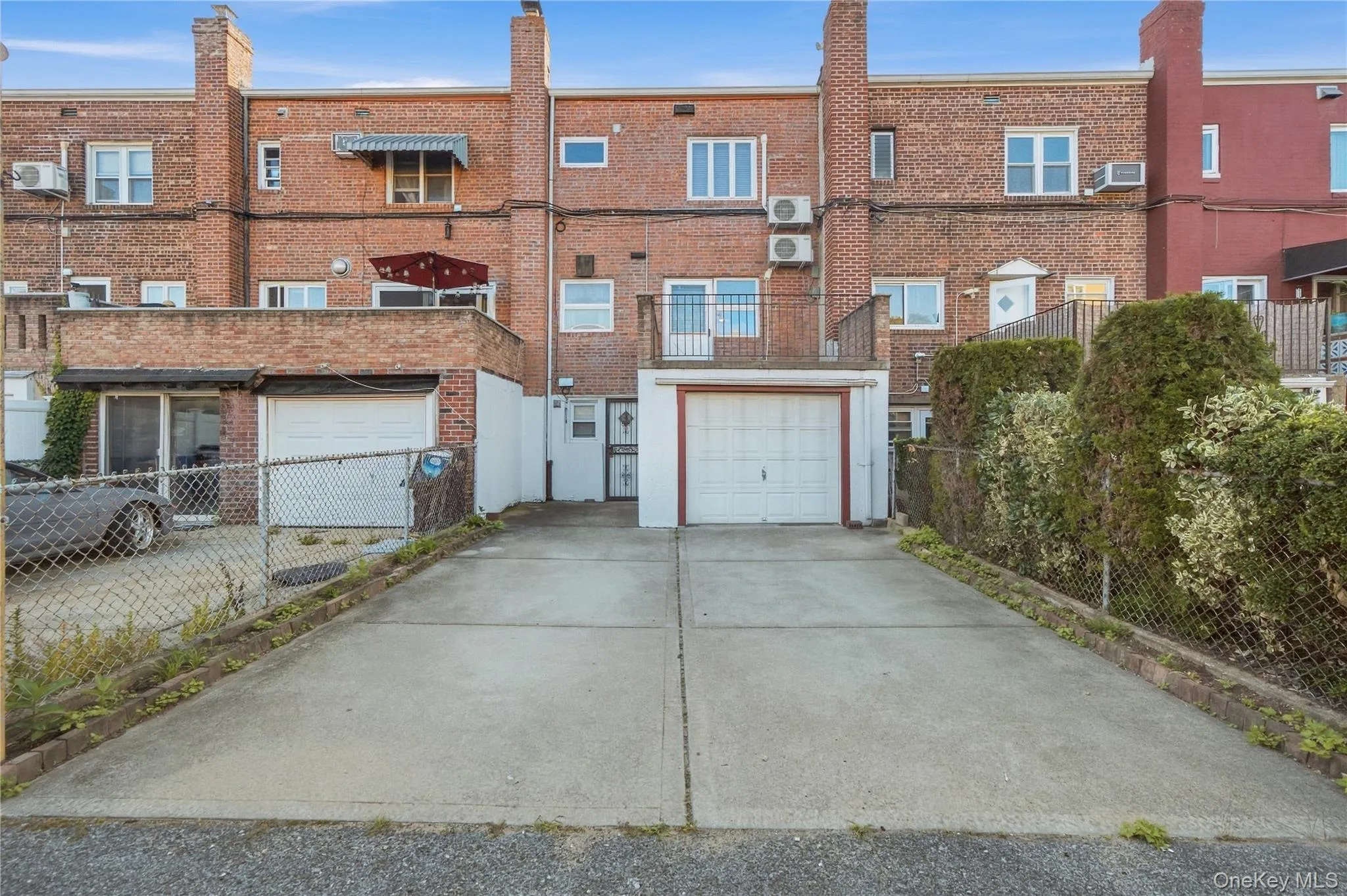 61-17 81st Street, New York, NY, 3 Bedrooms Bedrooms, 7 Rooms Rooms,2 BathroomsBathrooms,Residential,For Rent,81st,0,1051899 61-17 81st Street, New York, NY, 3 Bedrooms Bedrooms, 7 Rooms Rooms,2 BathroomsBathrooms,Residential,For Rent,81st,0,1051899