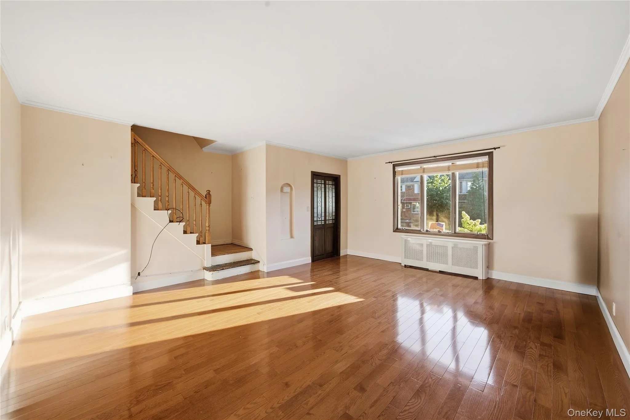 61-17 81st Street, New York, NY, 3 Bedrooms Bedrooms, 7 Rooms Rooms,2 BathroomsBathrooms,Residential,For Rent,81st,0,1051899 61-17 81st Street, New York, NY, 3 Bedrooms Bedrooms, 7 Rooms Rooms,2 BathroomsBathrooms,Residential,For Rent,81st,0,1051899