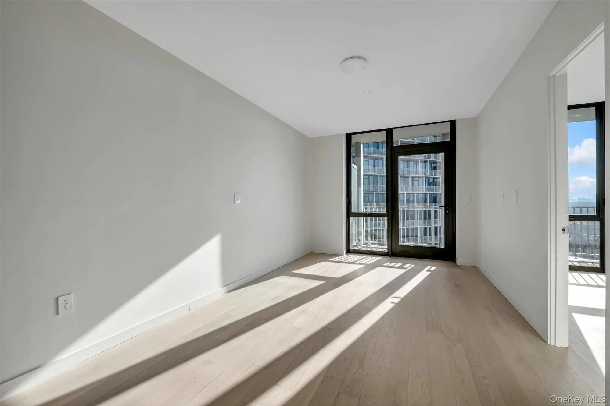 131-02B 40th Road, New York, NY, 2 Bedrooms Bedrooms, 5 Rooms Rooms,2 BathroomsBathrooms,Residential Lease,For Rent,40th,0,1051902 131-02B 40th Road, New York, NY, 2 Bedrooms Bedrooms, 5 Rooms Rooms,2 BathroomsBathrooms,Residential Lease,For Rent,40th,0,1051902