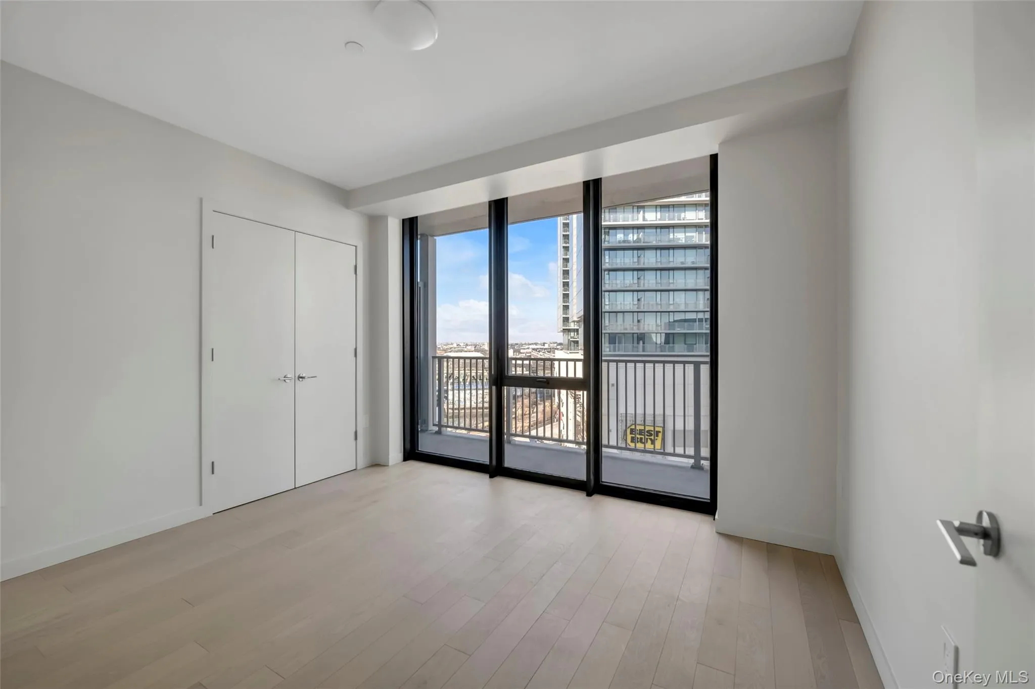 131-02B 40th Road, New York, NY, 2 Bedrooms Bedrooms, 5 Rooms Rooms,2 BathroomsBathrooms,Residential Lease,For Rent,40th,0,1051902 131-02B 40th Road, New York, NY, 2 Bedrooms Bedrooms, 5 Rooms Rooms,2 BathroomsBathrooms,Residential Lease,For Rent,40th,0,1051902