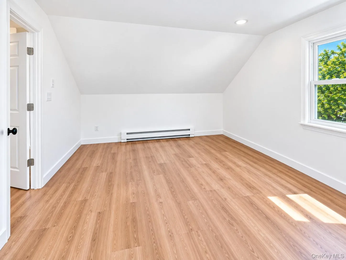 444 Avondale Drive, Brookhaven, NY, 3 Bedrooms Bedrooms, 5 Rooms Rooms,1 BathroomBathrooms,Residential,For Rent,Avondale,0,1051903 444 Avondale Drive, Brookhaven, NY, 3 Bedrooms Bedrooms, 5 Rooms Rooms,1 BathroomBathrooms,Residential,For Rent,Avondale,0,1051903