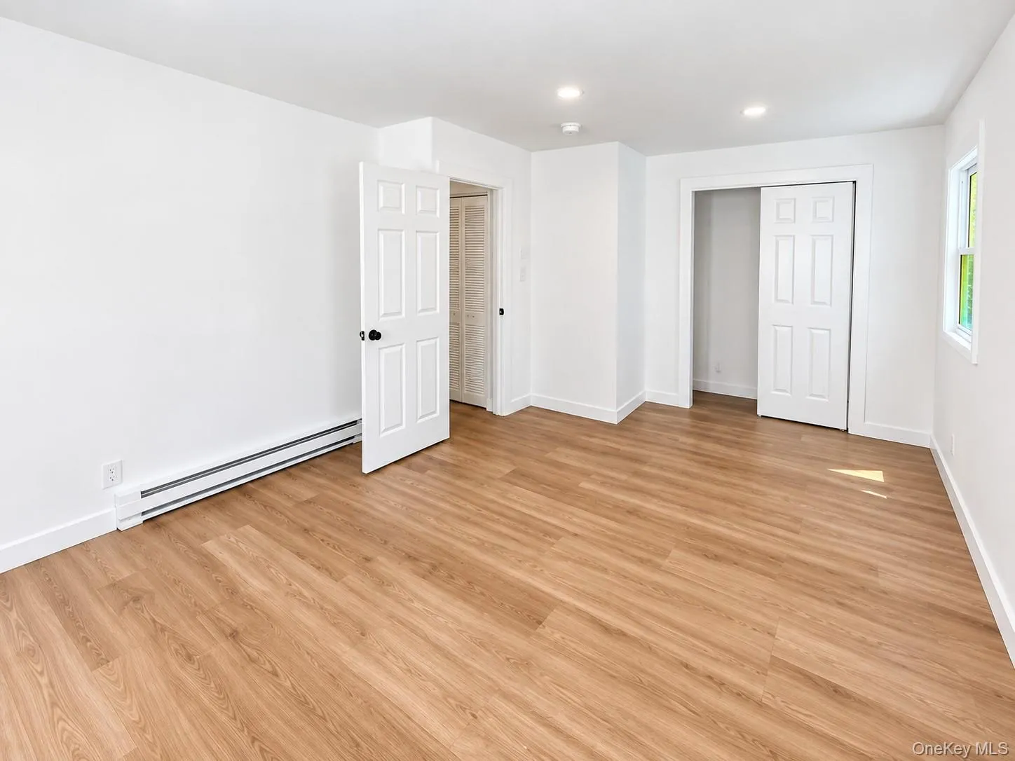 444 Avondale Drive, Brookhaven, NY, 3 Bedrooms Bedrooms, 5 Rooms Rooms,1 BathroomBathrooms,Residential,For Rent,Avondale,0,1051903 444 Avondale Drive, Brookhaven, NY, 3 Bedrooms Bedrooms, 5 Rooms Rooms,1 BathroomBathrooms,Residential,For Rent,Avondale,0,1051903