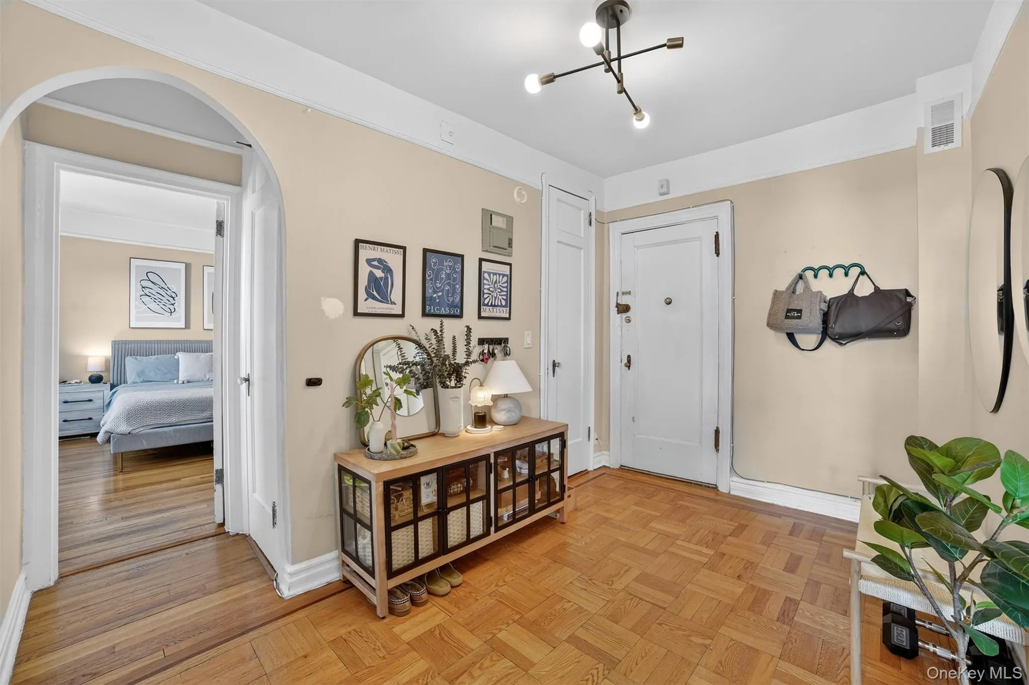 219 Bronx River Road, Yonkers, NY, 1 Bedroom Bedrooms, 3 Rooms Rooms,1 BathroomBathrooms,Residential,For Rent,Bronx River Road,0,1051908 219 Bronx River Road, Yonkers, NY, 1 Bedroom Bedrooms, 3 Rooms Rooms,1 BathroomBathrooms,Residential,For Rent,Bronx River Road,0,1051908