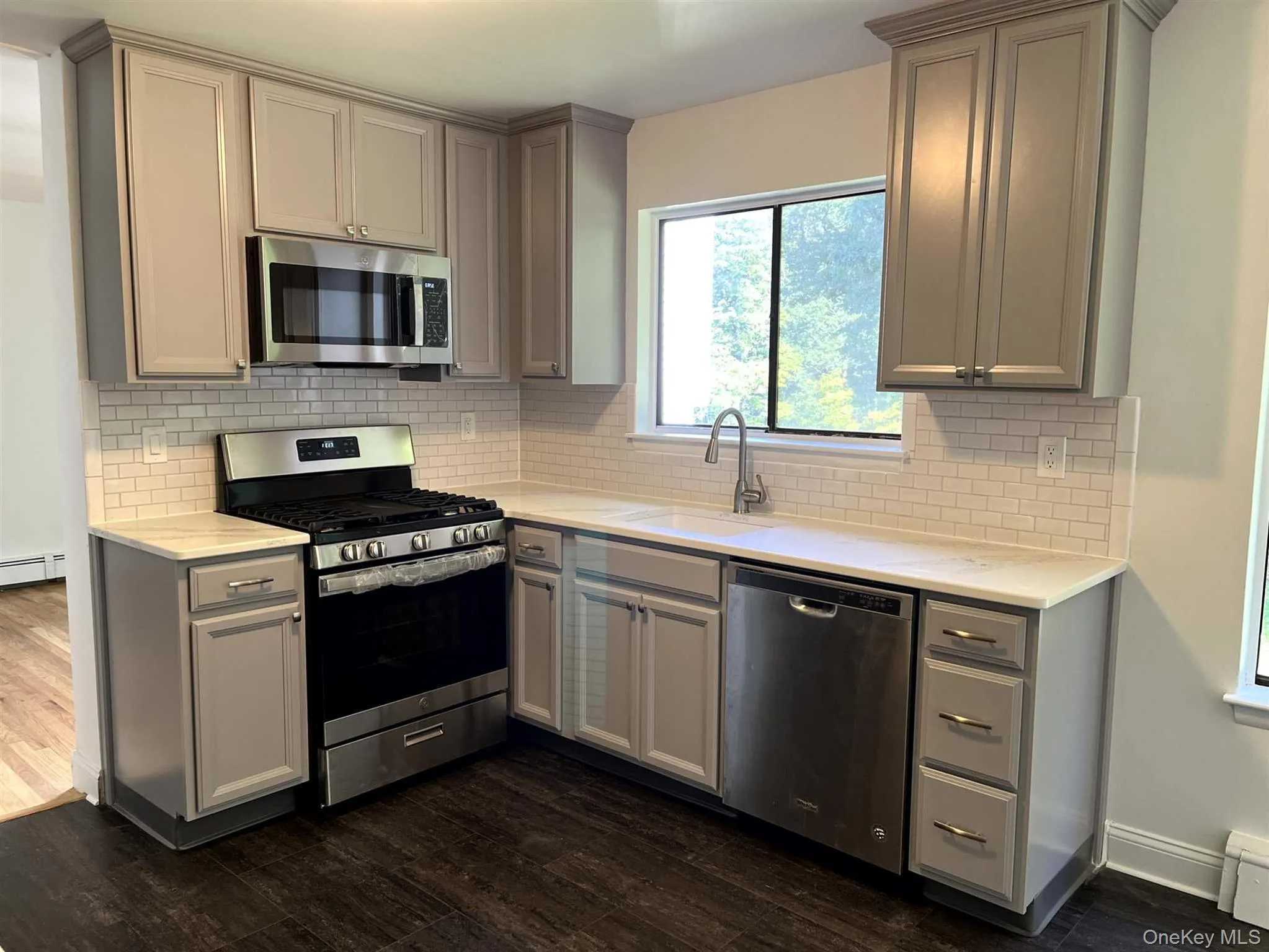 3 Hook Road, Poughkeepsie (town), NY, 3 Bedrooms Bedrooms, 6 Rooms Rooms,1 BathroomBathrooms,Residential Lease,For Rent,Hook,0,1051909 3 Hook Road, Poughkeepsie (town), NY, 3 Bedrooms Bedrooms, 6 Rooms Rooms,1 BathroomBathrooms,Residential Lease,For Rent,Hook,0,1051909