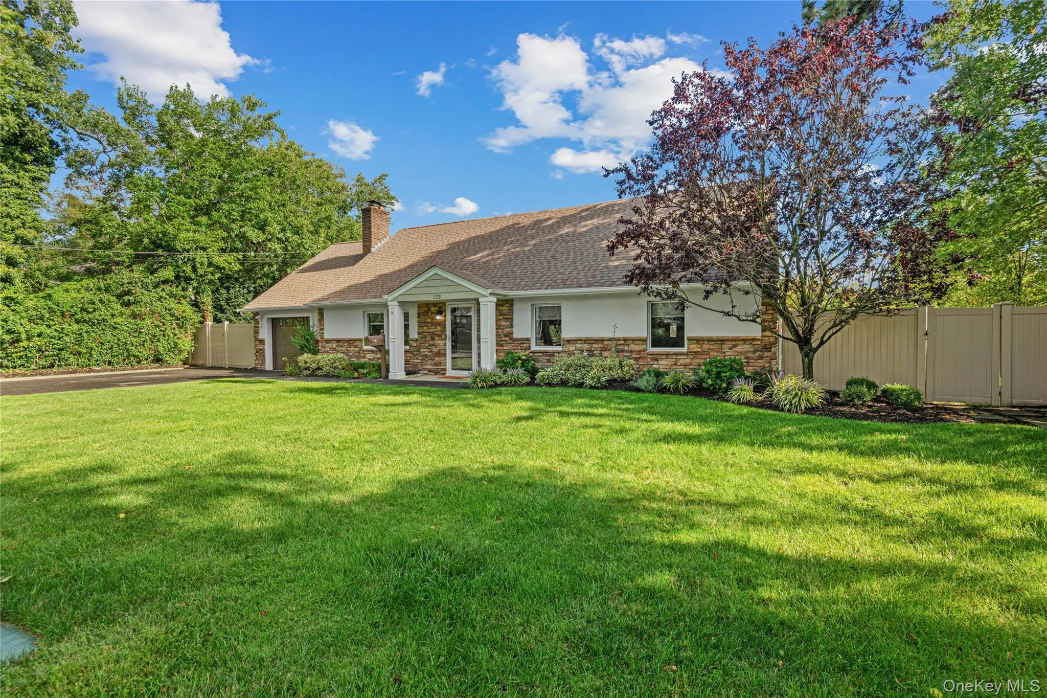 123 Hiawatha Drive, Islip, NY, 4 Bedrooms Bedrooms, 8 Rooms Rooms,2 BathroomsBathrooms,Residential,For Rent,Hiawatha,0,1051913 123 Hiawatha Drive, Islip, NY, 4 Bedrooms Bedrooms, 8 Rooms Rooms,2 BathroomsBathrooms,Residential,For Rent,Hiawatha,0,1051913