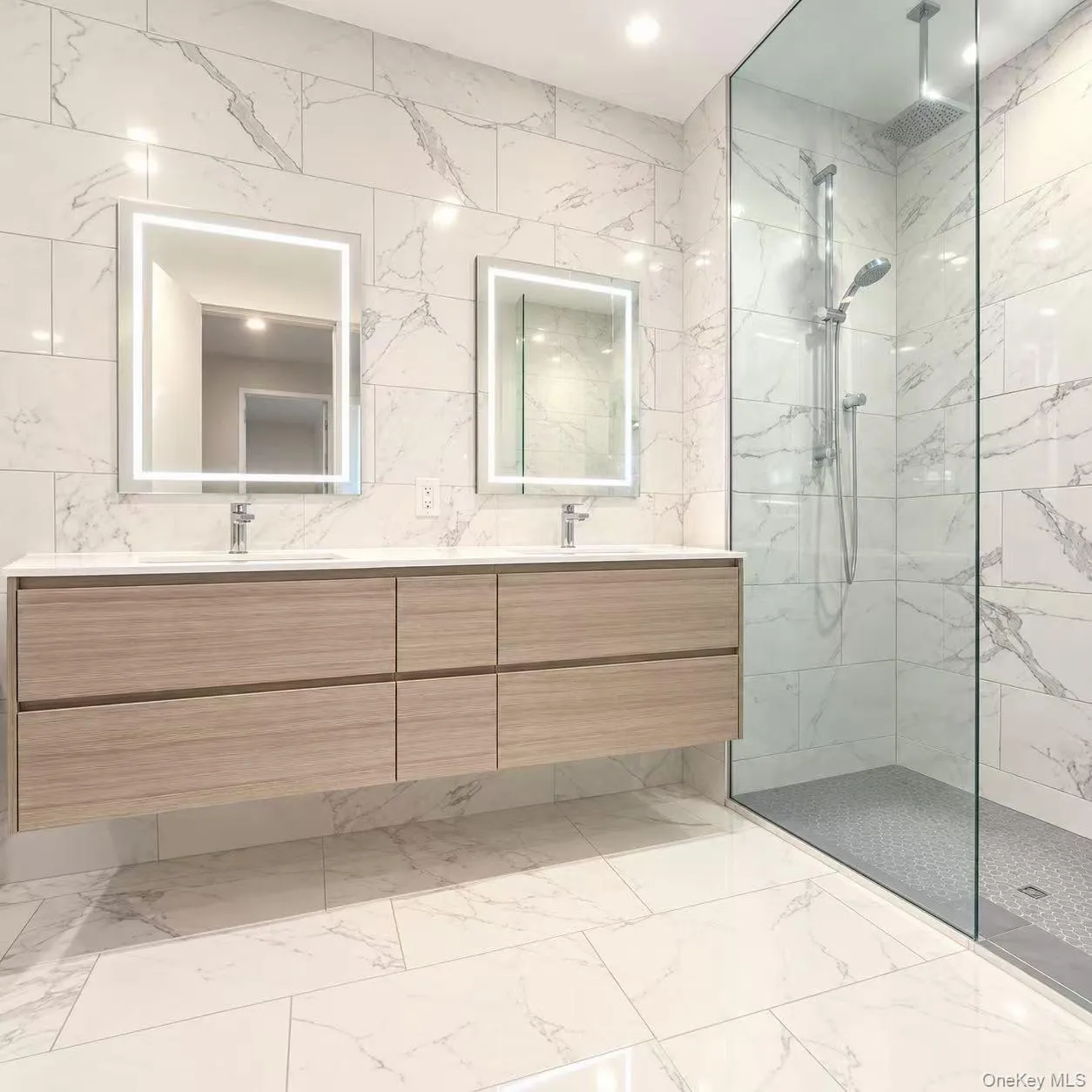 131-01 40th Road, New York, NY, 2 Bedrooms Bedrooms, 5 Rooms Rooms,2 BathroomsBathrooms,Residential,For Rent,40th,0,1051921 131-01 40th Road, New York, NY, 2 Bedrooms Bedrooms, 5 Rooms Rooms,2 BathroomsBathrooms,Residential,For Rent,40th,0,1051921
