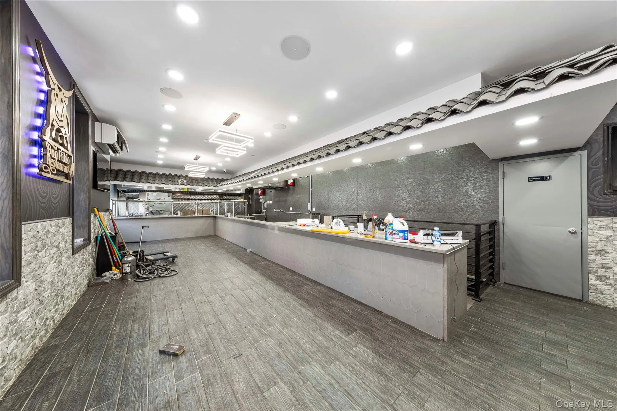 342 Ridgewood Avenue, New York, NY, ,Commercial Lease,For Rent,Ridgewood,0,1051924 342 Ridgewood Avenue, New York, NY, ,Commercial Lease,For Rent,Ridgewood,0,1051924