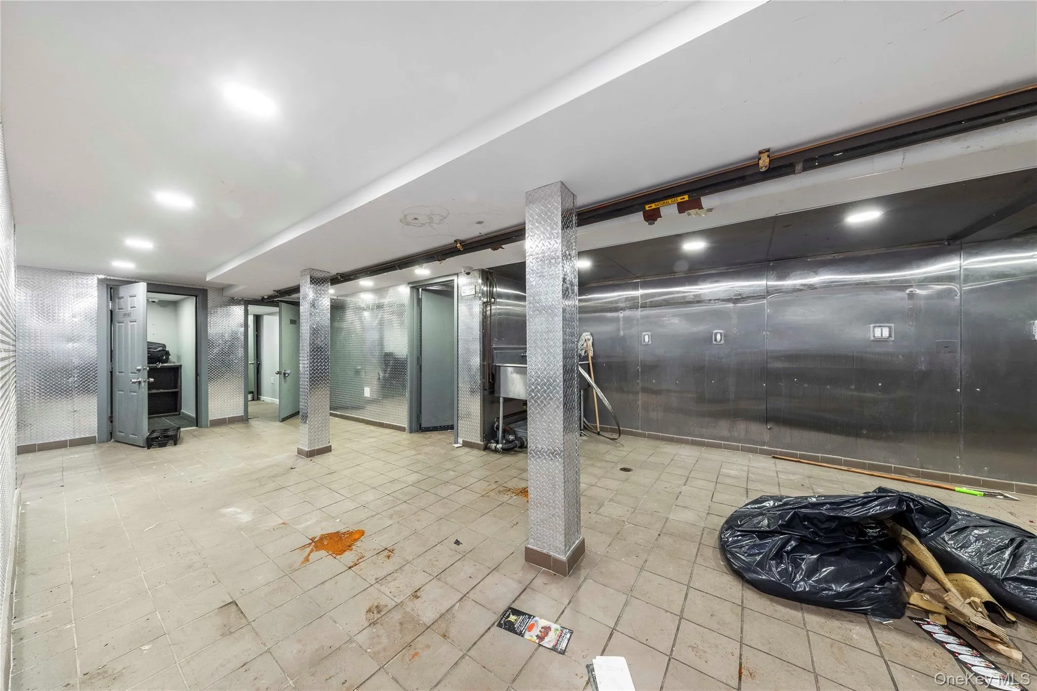 342 Ridgewood Avenue, New York, NY, ,Commercial Lease,For Rent,Ridgewood,0,1051924 342 Ridgewood Avenue, New York, NY, ,Commercial Lease,For Rent,Ridgewood,0,1051924