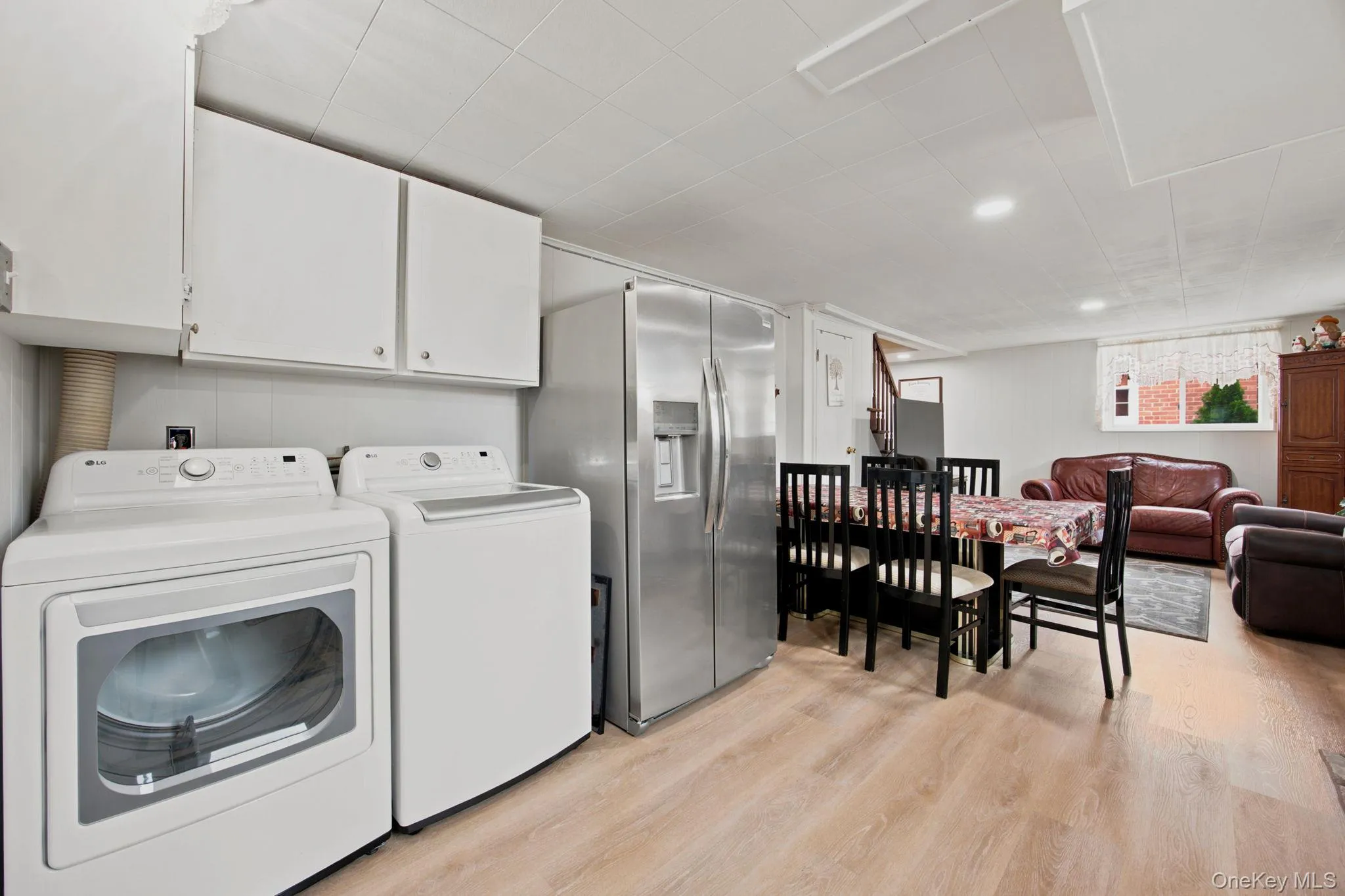 293 85th Avenue, North Hempstead, NY, 3 Bedrooms Bedrooms, 5 Rooms Rooms,2 BathroomsBathrooms,Residential,For Rent,85th,0,1051926 293 85th Avenue, North Hempstead, NY, 3 Bedrooms Bedrooms, 5 Rooms Rooms,2 BathroomsBathrooms,Residential,For Rent,85th,0,1051926