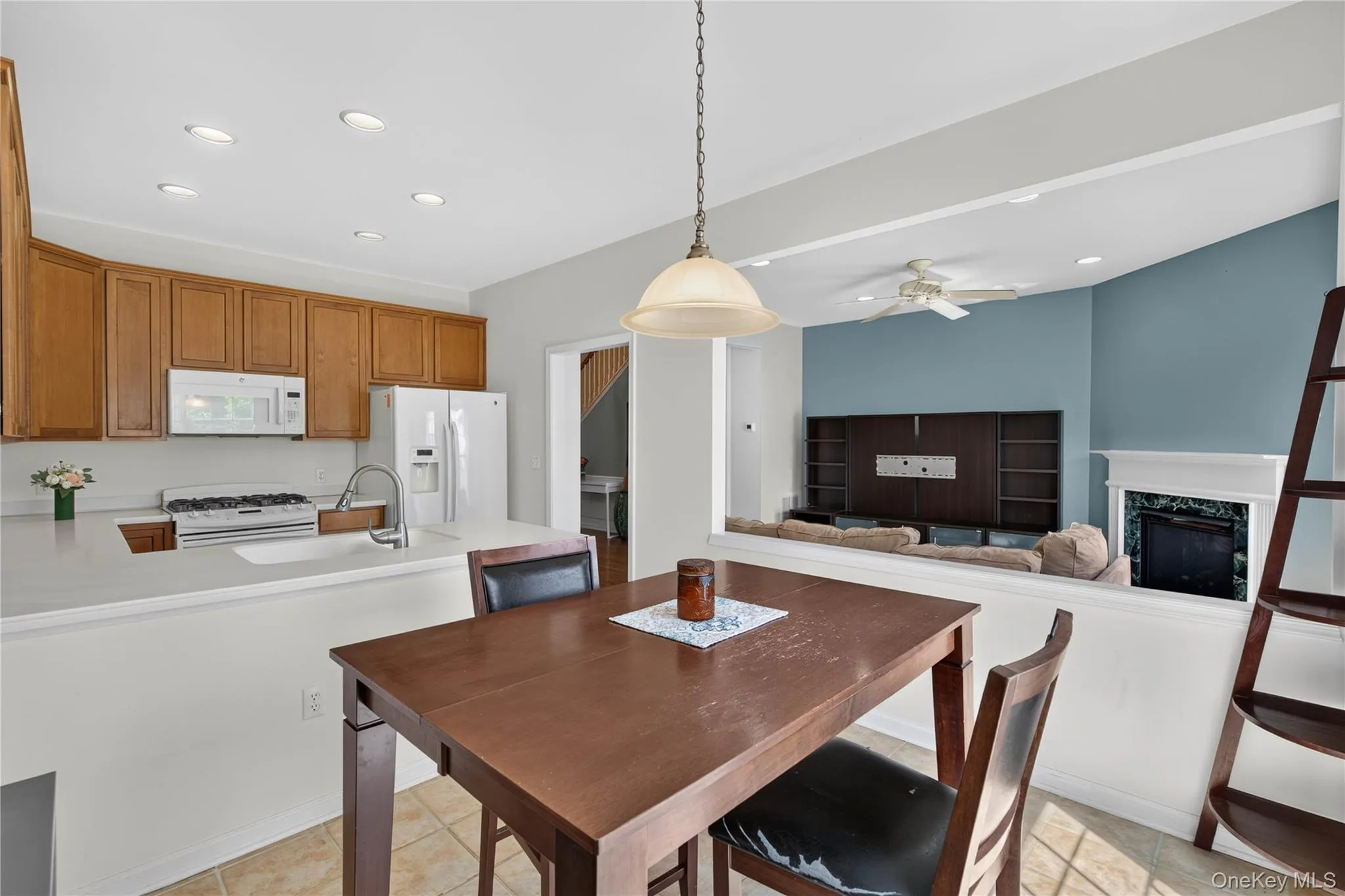 30 Banbury Way, Newburgh (town), NY, 3 Bedroom Bedrooms, 10 Room Rooms,2 BathroomBathrooms,Residential Lease,For Rent,Banbury,0,1051938 30 Banbury Way, Newburgh (town), NY, 3 Bedroom Bedrooms, 10 Room Rooms,2 BathroomBathrooms,Residential Lease,For Rent,Banbury,0,1051938