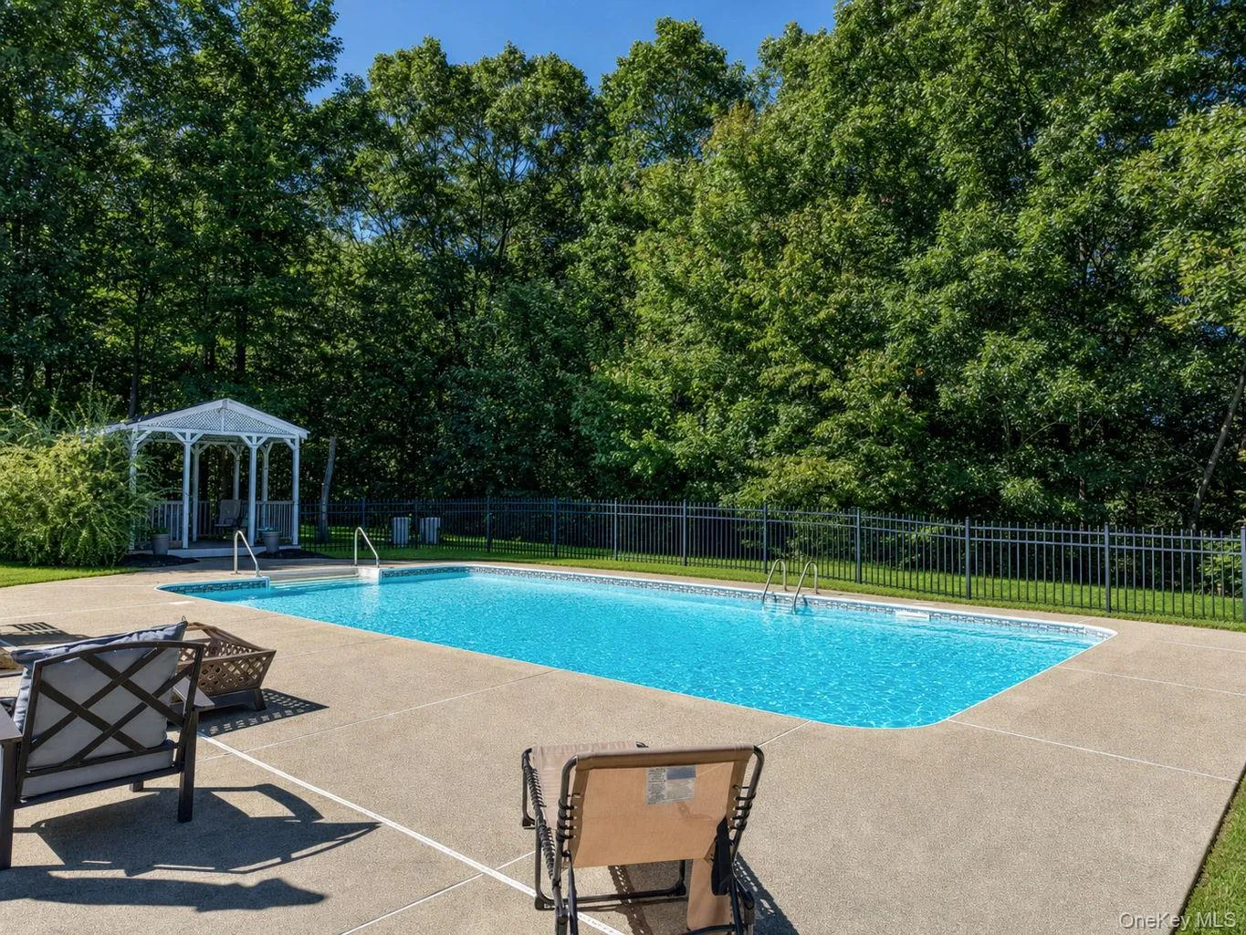 40 Sandra Lane, Monroe, NY, 4 Bedrooms Bedrooms, 10 Rooms Rooms,2 BathroomsBathrooms,Residential,For Rent,Sandra,0,1051940 40 Sandra Lane, Monroe, NY, 4 Bedrooms Bedrooms, 10 Rooms Rooms,2 BathroomsBathrooms,Residential,For Rent,Sandra,0,1051940