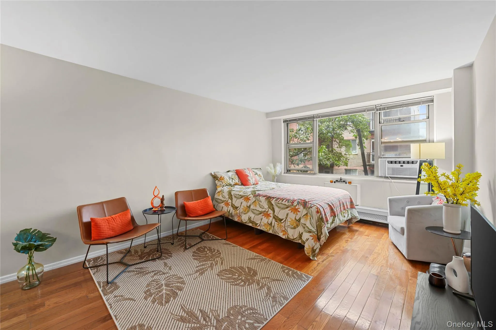81-11 45th Avenue, New York, NY, 2 Rooms Rooms,1 BathroomBathrooms,Residential,For Rent,45th,0,1051941 81-11 45th Avenue, New York, NY, 2 Rooms Rooms,1 BathroomBathrooms,Residential,For Rent,45th,0,1051941