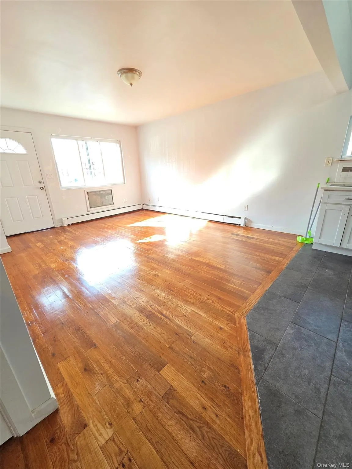 128 Pugsley Avenue, New York, NY, 3 Bedrooms Bedrooms, 7 Rooms Rooms,2 BathroomsBathrooms,Residential Lease,For Rent,Pugsley,0,1051945 128 Pugsley Avenue, New York, NY, 3 Bedrooms Bedrooms, 7 Rooms Rooms,2 BathroomsBathrooms,Residential Lease,For Rent,Pugsley,0,1051945
