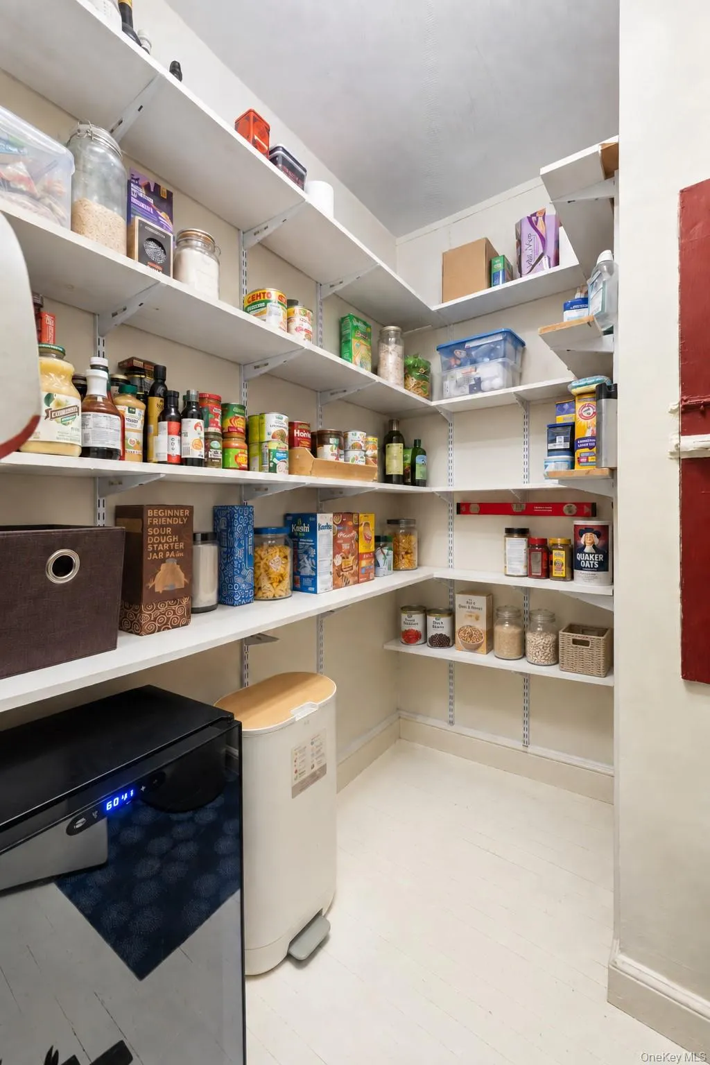 525 238th Street, New York, NY, 3 Bedrooms Bedrooms, 6 Rooms Rooms,2 BathroomsBathrooms,Residential,For Rent,238th,0,1051947 525 238th Street, New York, NY, 3 Bedrooms Bedrooms, 6 Rooms Rooms,2 BathroomsBathrooms,Residential,For Rent,238th,0,1051947