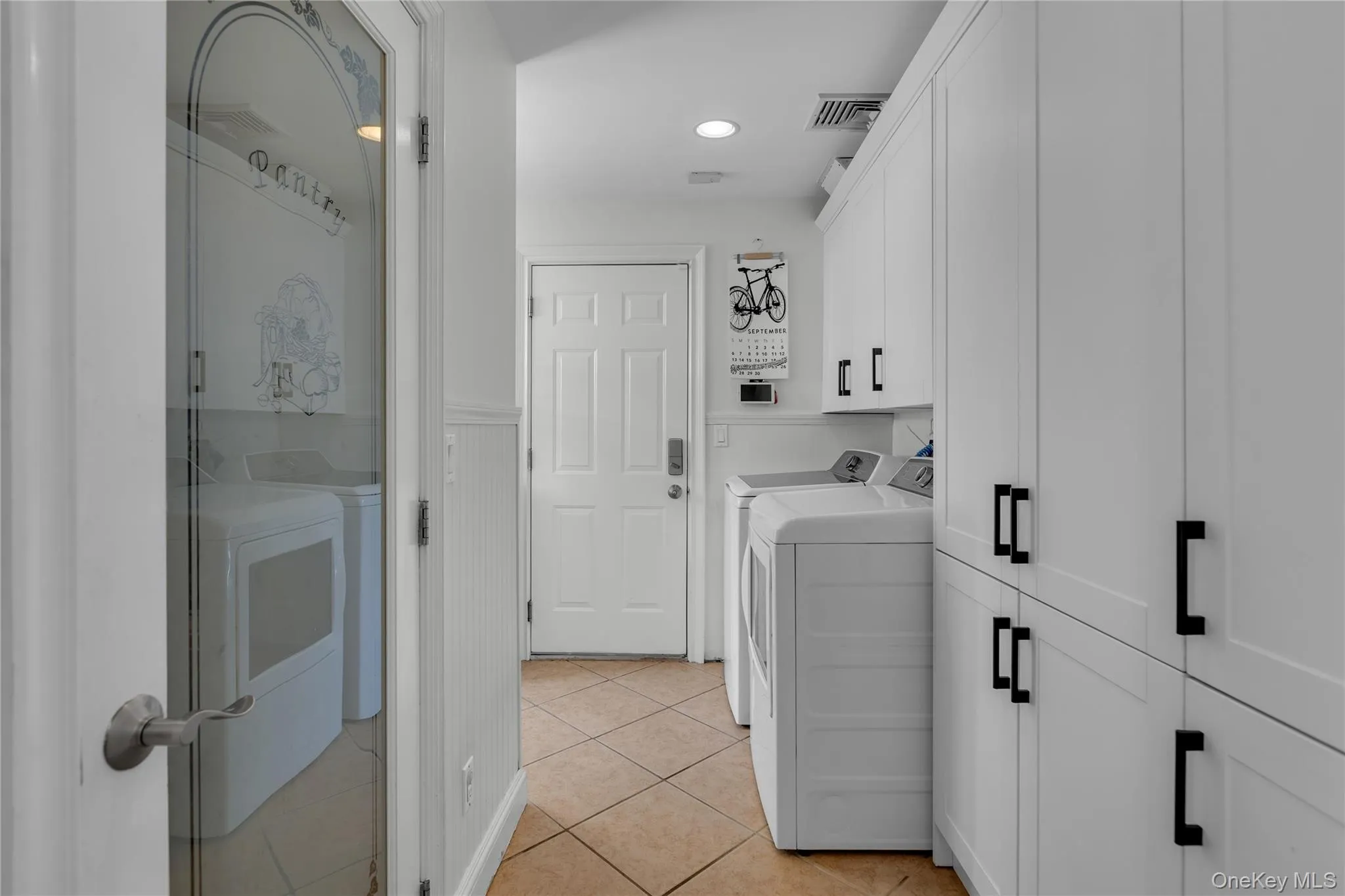 14 Whistler Hill Lane, Huntington, NY, 4 Bedrooms Bedrooms, 10 Rooms Rooms,4 BathroomsBathrooms,Residential,For Rent,Whistler Hill,0,1051951 14 Whistler Hill Lane, Huntington, NY, 4 Bedrooms Bedrooms, 10 Rooms Rooms,4 BathroomsBathrooms,Residential,For Rent,Whistler Hill,0,1051951