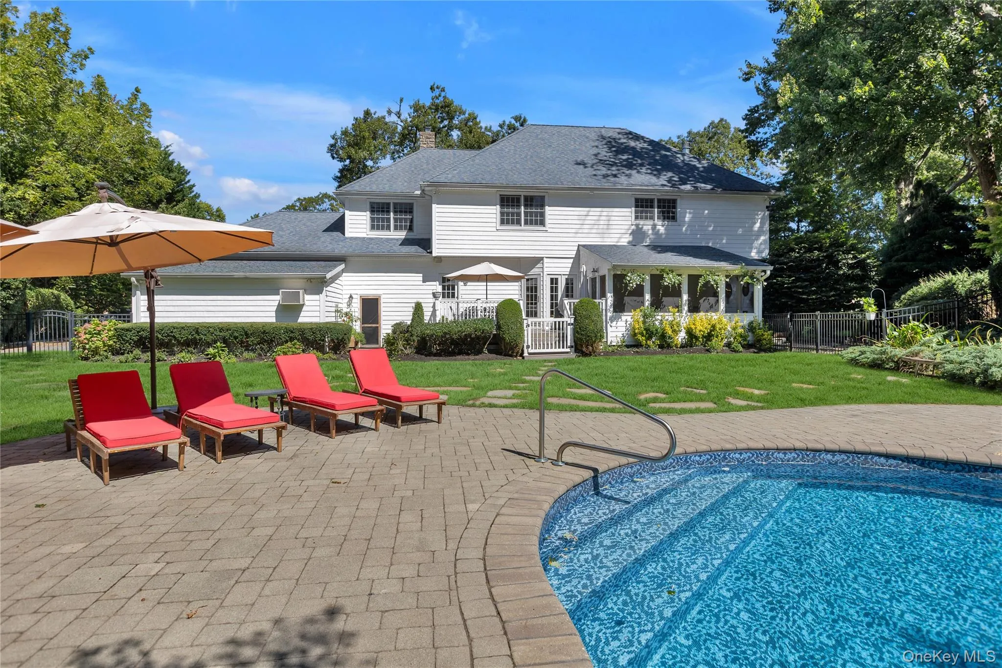 14 Whistler Hill Lane, Huntington, NY, 4 Bedrooms Bedrooms, 10 Rooms Rooms,4 BathroomsBathrooms,Residential,For Rent,Whistler Hill,0,1051951 14 Whistler Hill Lane, Huntington, NY, 4 Bedrooms Bedrooms, 10 Rooms Rooms,4 BathroomsBathrooms,Residential,For Rent,Whistler Hill,0,1051951