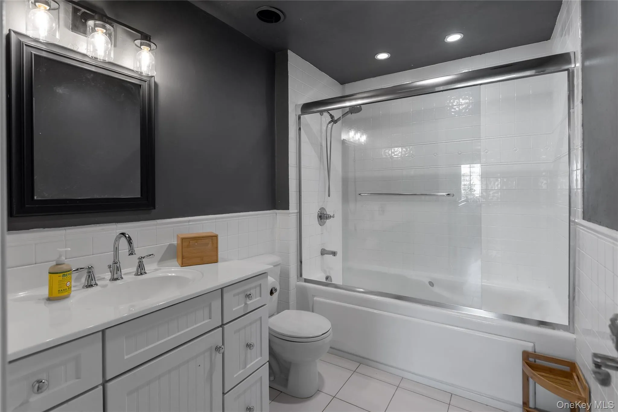 14 Whistler Hill Lane, Huntington, NY, 4 Bedrooms Bedrooms, 10 Rooms Rooms,4 BathroomsBathrooms,Residential,For Rent,Whistler Hill,0,1051951 14 Whistler Hill Lane, Huntington, NY, 4 Bedrooms Bedrooms, 10 Rooms Rooms,4 BathroomsBathrooms,Residential,For Rent,Whistler Hill,0,1051951