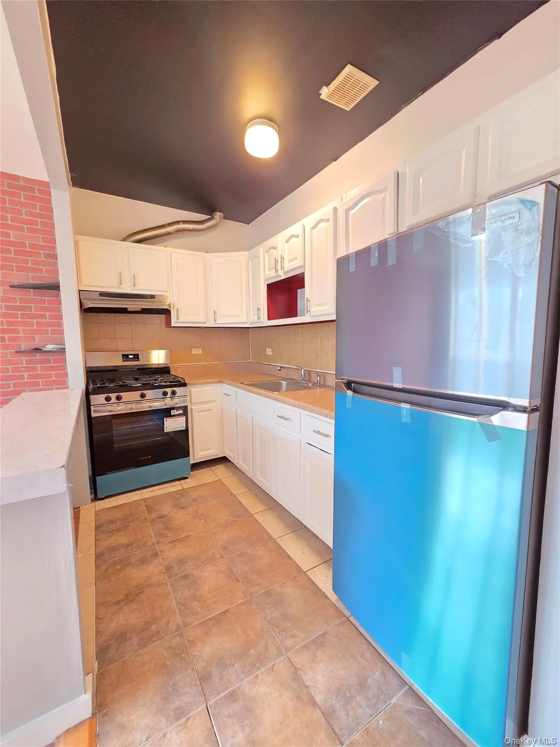 455 181st Street, New York, NY, 3 Bedroom Bedrooms, 7 Room Rooms,2 BathroomBathrooms,Residential Lease,For Rent,181st,0,1051954 455 181st Street, New York, NY, 3 Bedroom Bedrooms, 7 Room Rooms,2 BathroomBathrooms,Residential Lease,For Rent,181st,0,1051954