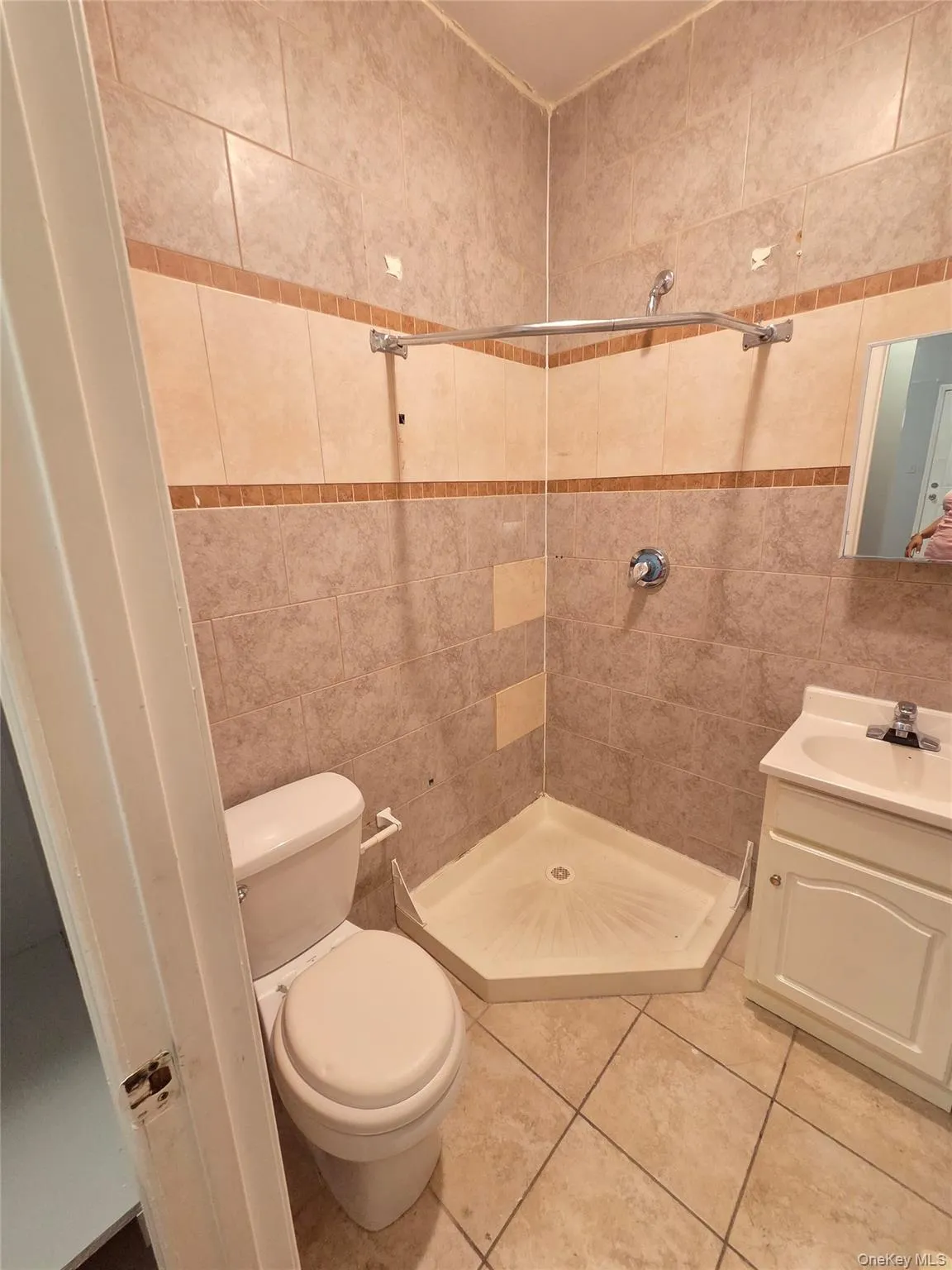 455 181st Street, New York, NY, 3 Bedroom Bedrooms, 7 Room Rooms,2 BathroomBathrooms,Residential Lease,For Rent,181st,0,1051954 455 181st Street, New York, NY, 3 Bedroom Bedrooms, 7 Room Rooms,2 BathroomBathrooms,Residential Lease,For Rent,181st,0,1051954