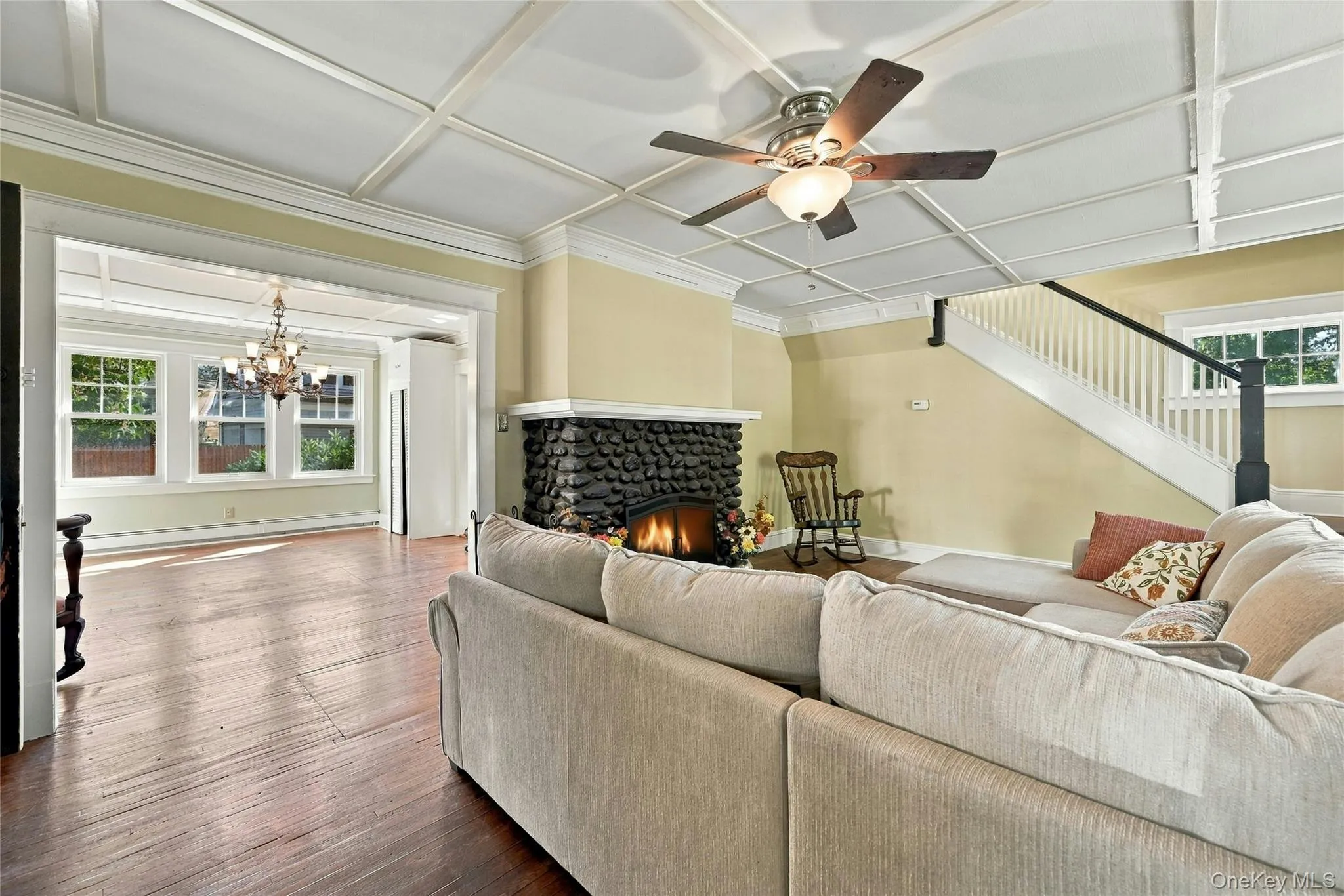 200 Scudder Avenue, Huntington, NY, 4 Bedrooms Bedrooms, 8 Rooms Rooms,2 BathroomsBathrooms,Residential,For Rent,Scudder,0,1051955 200 Scudder Avenue, Huntington, NY, 4 Bedrooms Bedrooms, 8 Rooms Rooms,2 BathroomsBathrooms,Residential,For Rent,Scudder,0,1051955