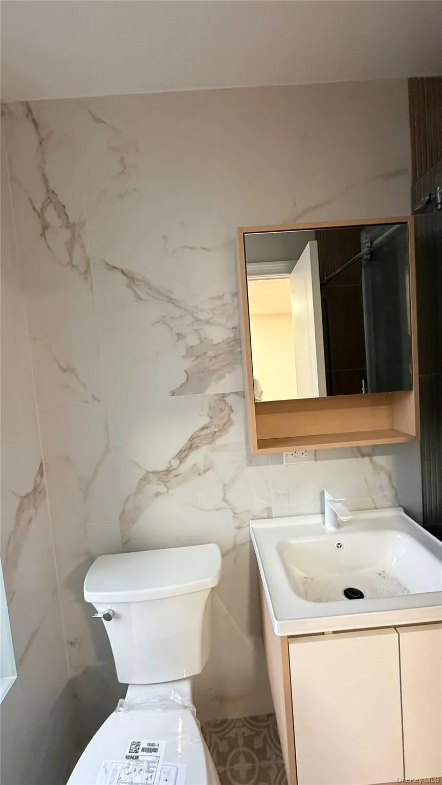 1931 Mayflower Avenue, New York, NY, 3 Bedrooms Bedrooms, 6 Rooms Rooms,2 BathroomsBathrooms,Residential Lease,For Rent,Mayflower,0,1051956 1931 Mayflower Avenue, New York, NY, 3 Bedrooms Bedrooms, 6 Rooms Rooms,2 BathroomsBathrooms,Residential Lease,For Rent,Mayflower,0,1051956