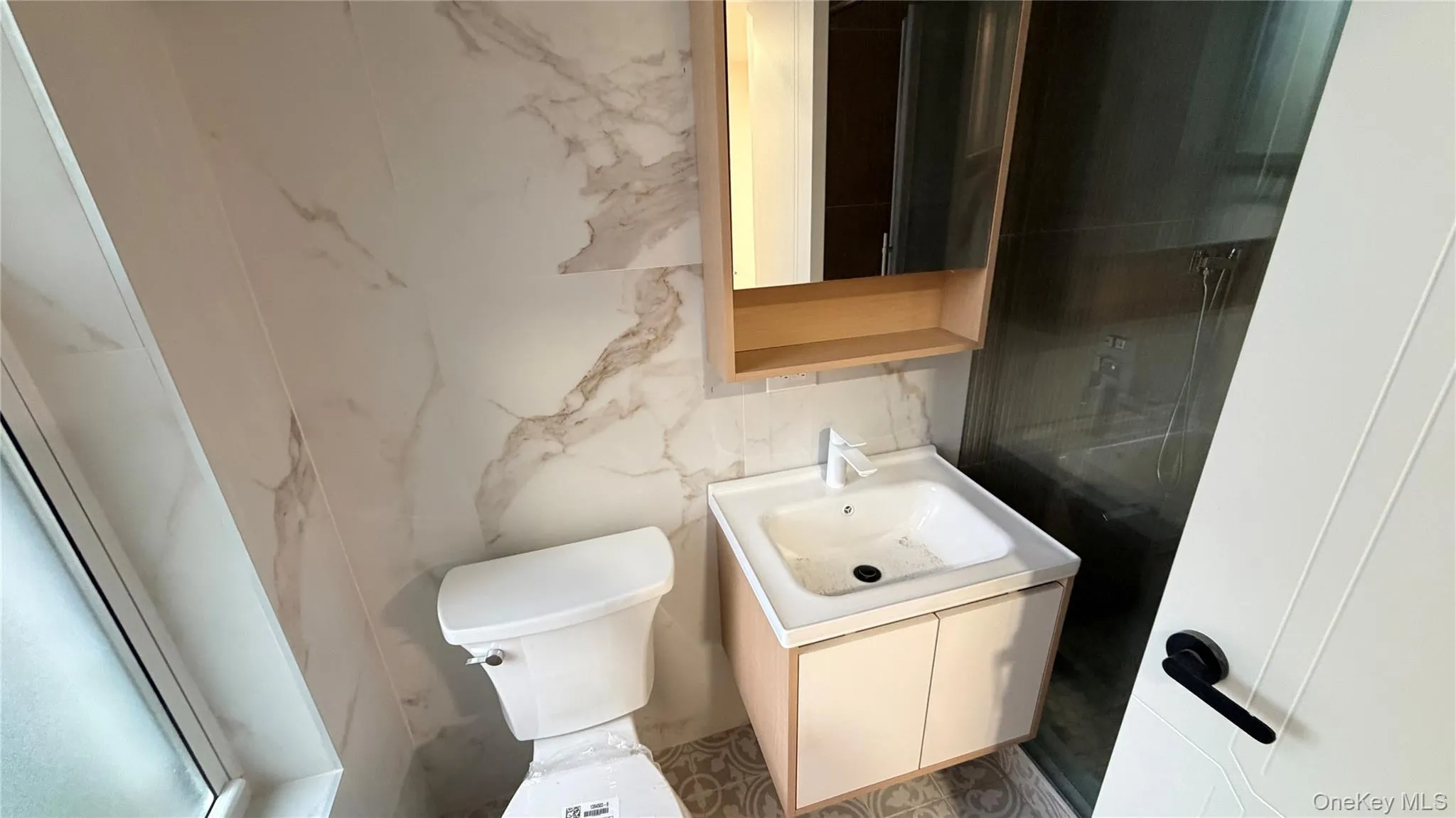 1931 Mayflower Avenue, New York, NY, 3 Bedrooms Bedrooms, 6 Rooms Rooms,2 BathroomsBathrooms,Residential Lease,For Rent,Mayflower,0,1051956 1931 Mayflower Avenue, New York, NY, 3 Bedrooms Bedrooms, 6 Rooms Rooms,2 BathroomsBathrooms,Residential Lease,For Rent,Mayflower,0,1051956