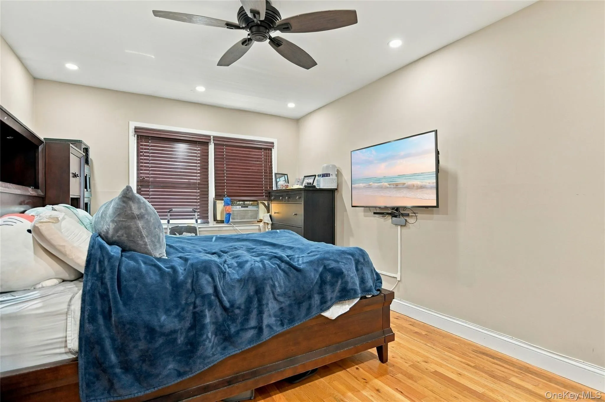 1810 Front Street, Hempstead, NY, 3 Bedrooms Bedrooms, 6 Rooms Rooms,1 BathroomBathrooms,Residential,For Rent,Front,0,1051960 1810 Front Street, Hempstead, NY, 3 Bedrooms Bedrooms, 6 Rooms Rooms,1 BathroomBathrooms,Residential,For Rent,Front,0,1051960