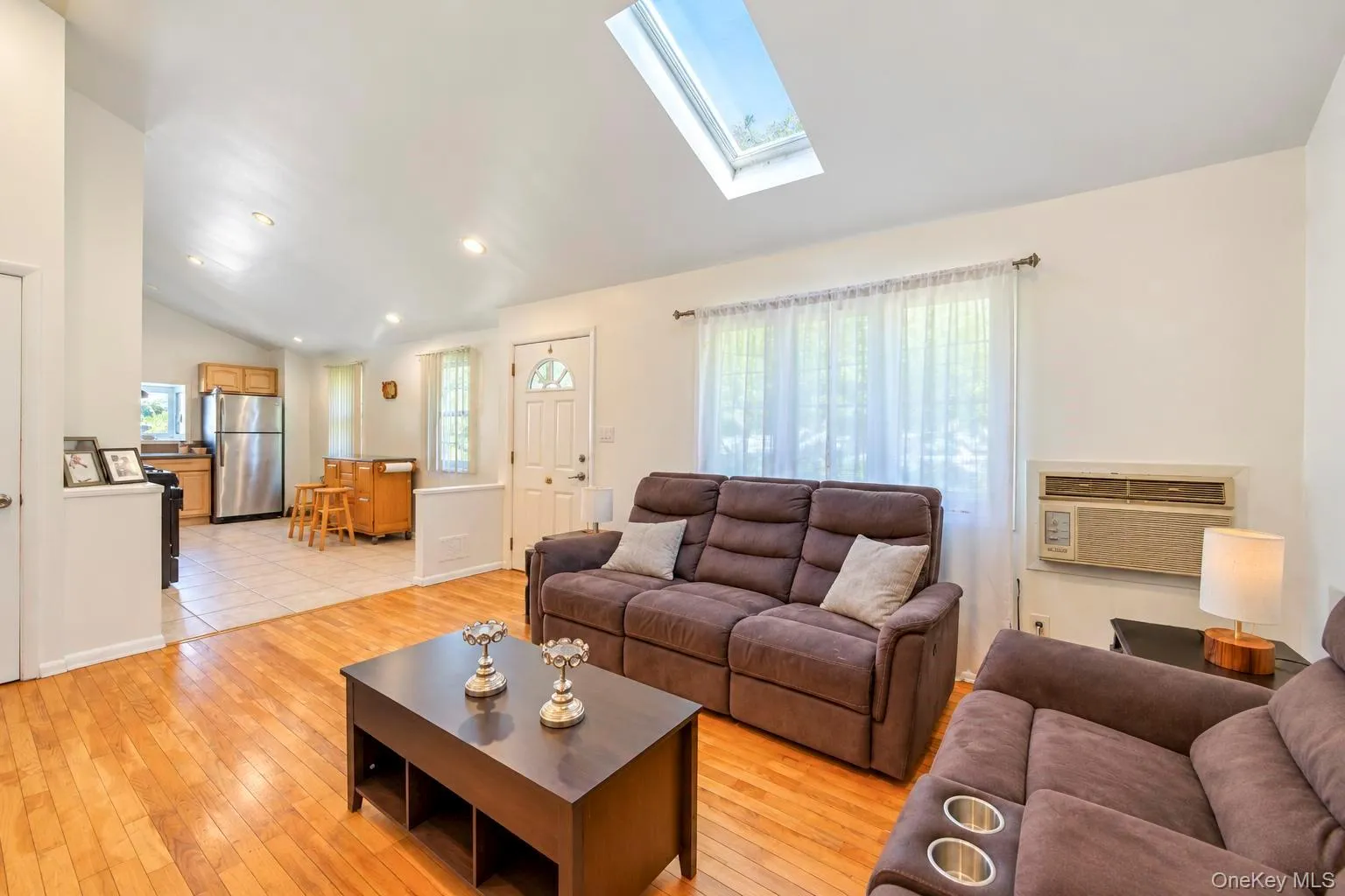 8 Norwalk Lane, Brookhaven, NY, 3 Bedrooms Bedrooms, 5 Rooms Rooms,1 BathroomBathrooms,Residential,For Rent,Norwalk,0,1051965 8 Norwalk Lane, Brookhaven, NY, 3 Bedrooms Bedrooms, 5 Rooms Rooms,1 BathroomBathrooms,Residential,For Rent,Norwalk,0,1051965