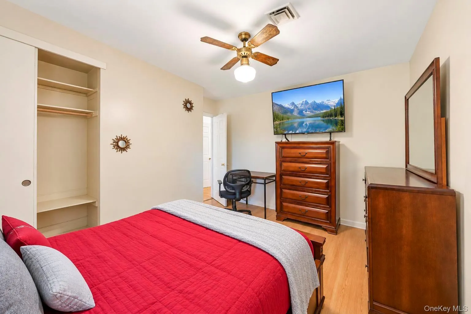 8 Norwalk Lane, Brookhaven, NY, 3 Bedrooms Bedrooms, 5 Rooms Rooms,1 BathroomBathrooms,Residential,For Rent,Norwalk,0,1051965 8 Norwalk Lane, Brookhaven, NY, 3 Bedrooms Bedrooms, 5 Rooms Rooms,1 BathroomBathrooms,Residential,For Rent,Norwalk,0,1051965