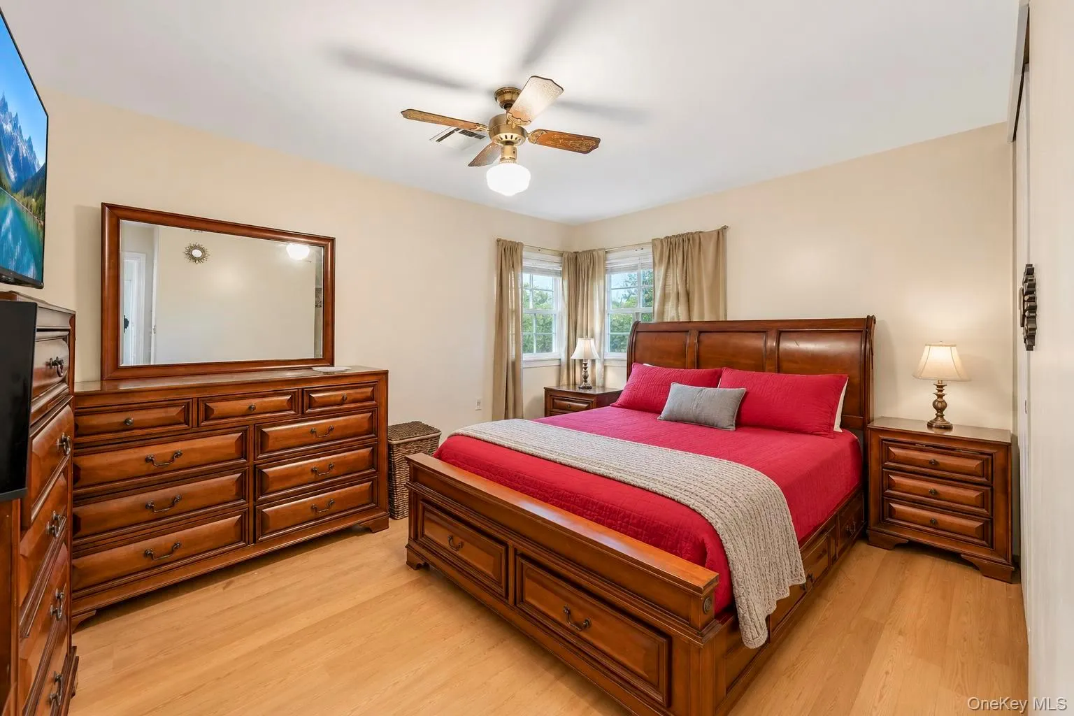 8 Norwalk Lane, Brookhaven, NY, 3 Bedrooms Bedrooms, 5 Rooms Rooms,1 BathroomBathrooms,Residential,For Rent,Norwalk,0,1051965 8 Norwalk Lane, Brookhaven, NY, 3 Bedrooms Bedrooms, 5 Rooms Rooms,1 BathroomBathrooms,Residential,For Rent,Norwalk,0,1051965
