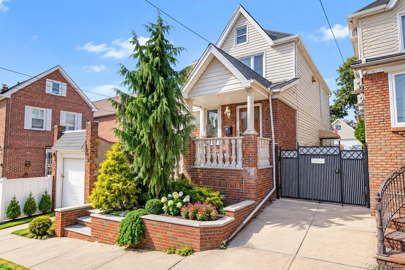 6511 Claran Court, New York, NY, 3 Bedrooms Bedrooms, 7 Rooms Rooms,3 BathroomsBathrooms,Residential,For Rent,Claran,0,1051977 6511 Claran Court, New York, NY, 3 Bedrooms Bedrooms, 7 Rooms Rooms,3 BathroomsBathrooms,Residential,For Rent,Claran,0,1051977
