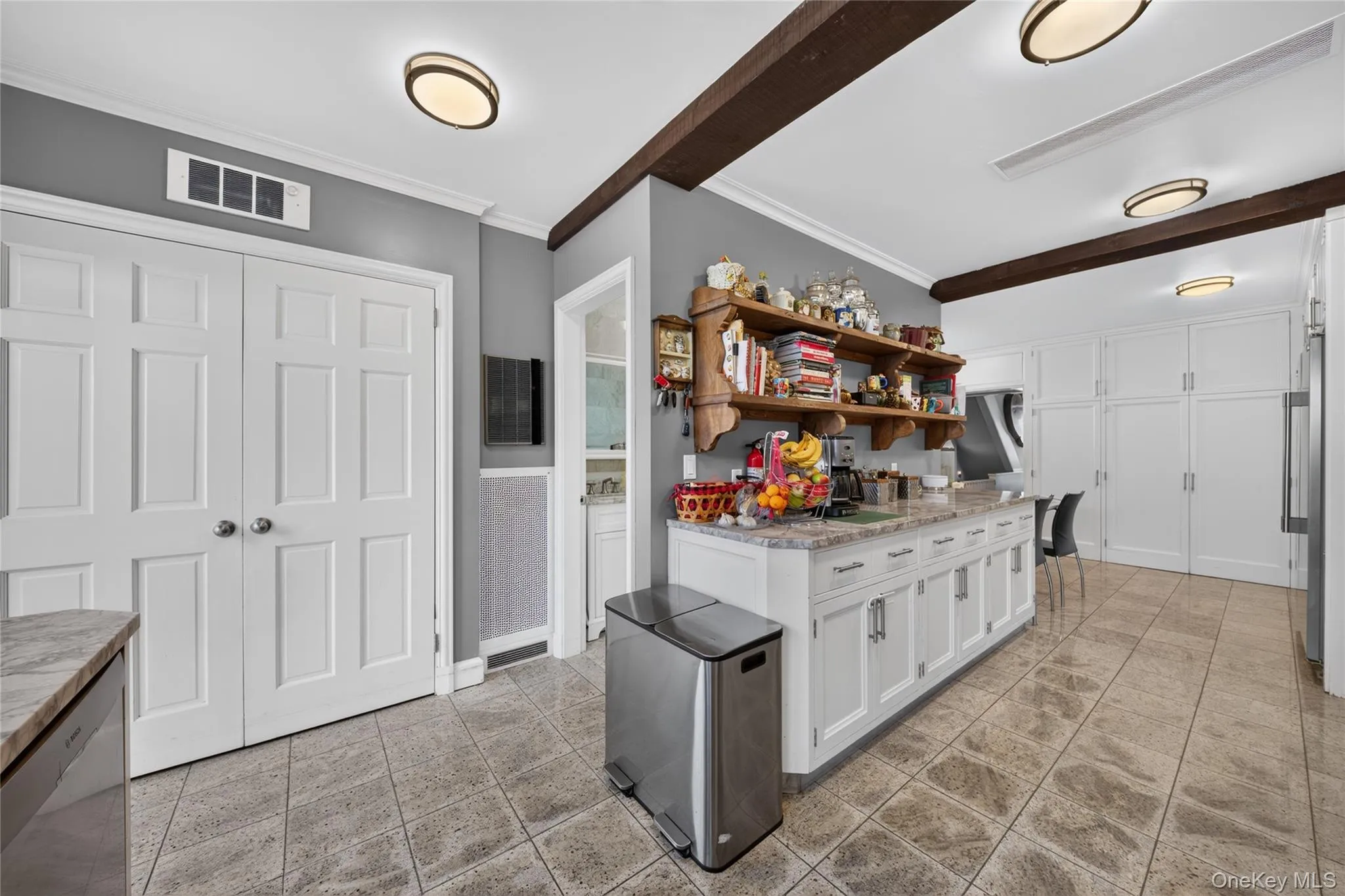 6511 Claran Court, New York, NY, 3 Bedrooms Bedrooms, 7 Rooms Rooms,3 BathroomsBathrooms,Residential,For Rent,Claran,0,1051977 6511 Claran Court, New York, NY, 3 Bedrooms Bedrooms, 7 Rooms Rooms,3 BathroomsBathrooms,Residential,For Rent,Claran,0,1051977