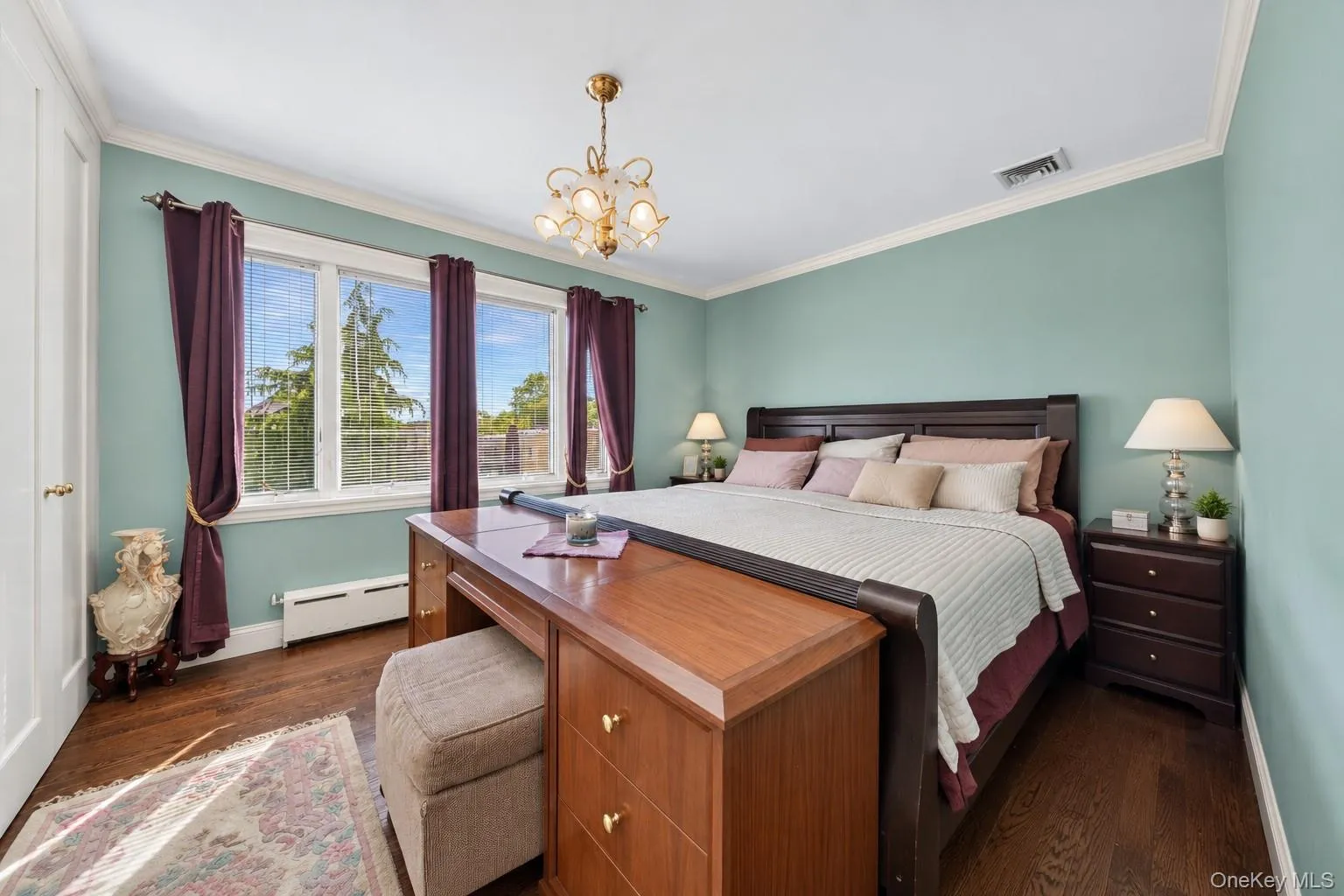 6511 Claran Court, New York, NY, 3 Bedrooms Bedrooms, 7 Rooms Rooms,3 BathroomsBathrooms,Residential,For Rent,Claran,0,1051977 6511 Claran Court, New York, NY, 3 Bedrooms Bedrooms, 7 Rooms Rooms,3 BathroomsBathrooms,Residential,For Rent,Claran,0,1051977