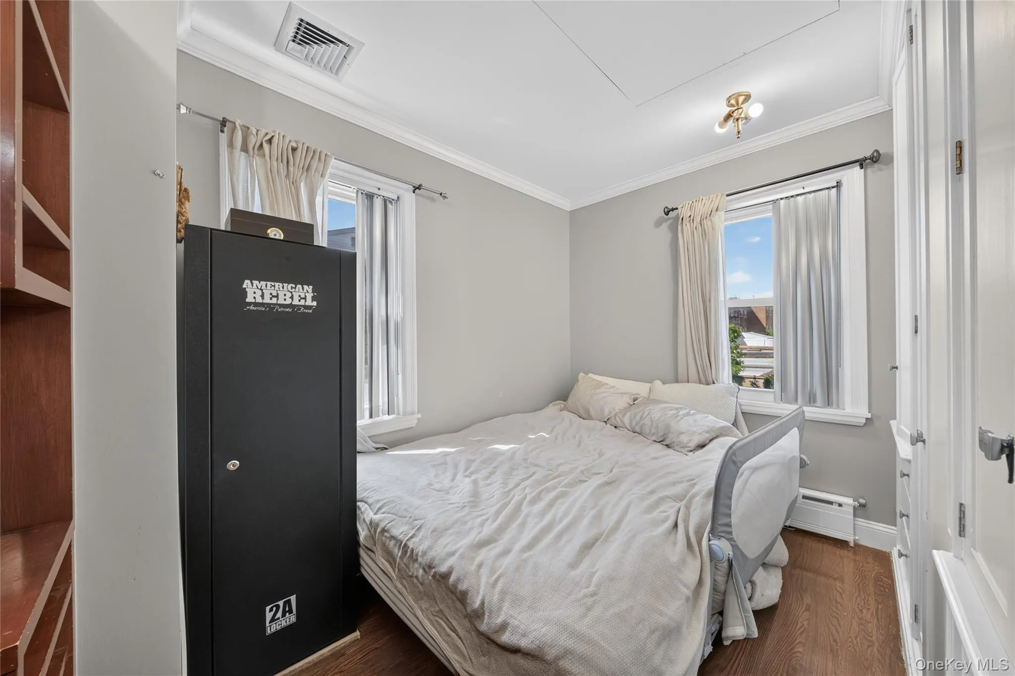 6511 Claran Court, New York, NY, 3 Bedrooms Bedrooms, 7 Rooms Rooms,3 BathroomsBathrooms,Residential,For Rent,Claran,0,1051977 6511 Claran Court, New York, NY, 3 Bedrooms Bedrooms, 7 Rooms Rooms,3 BathroomsBathrooms,Residential,For Rent,Claran,0,1051977