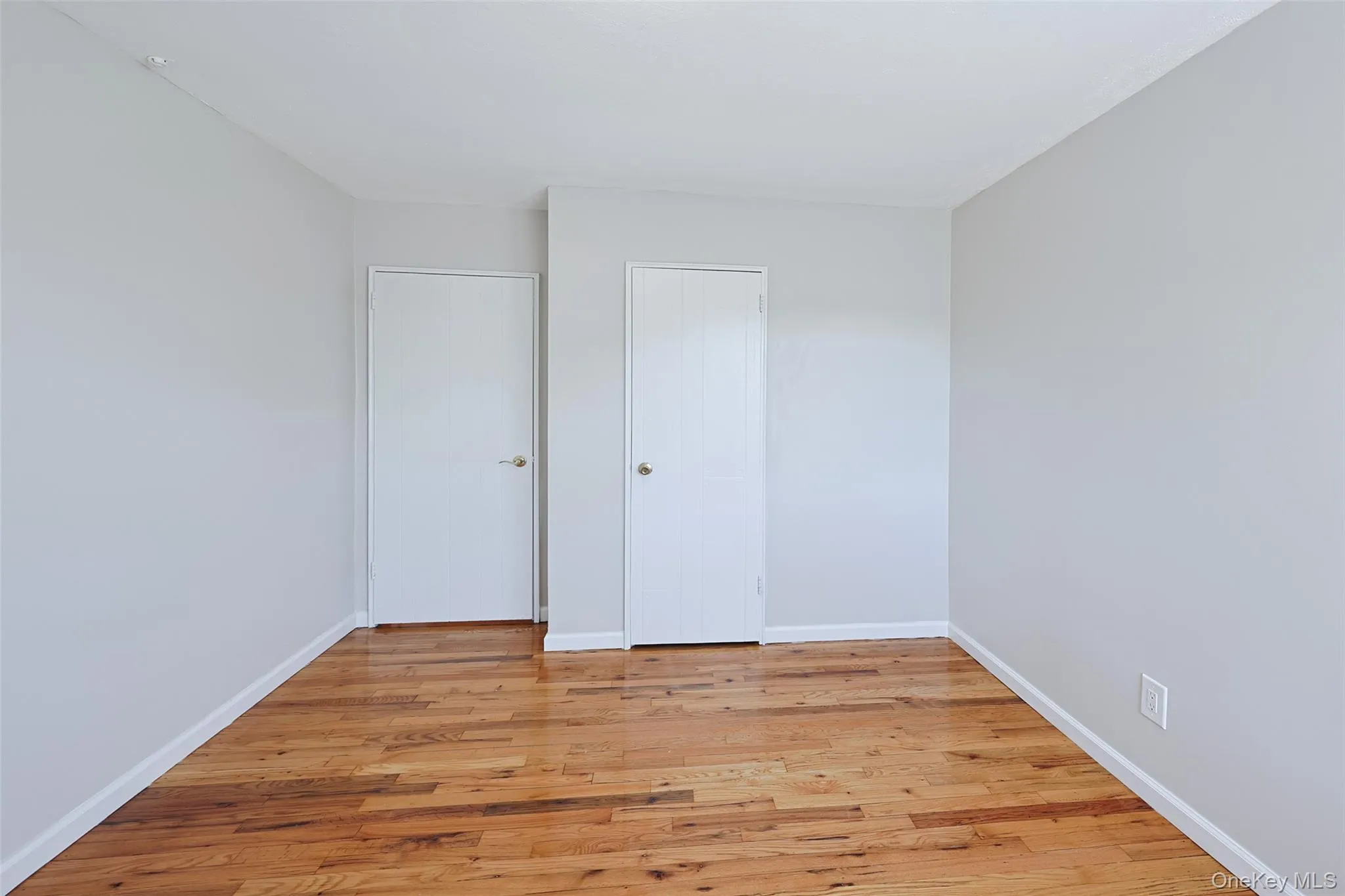 25 Hollywood Drive, Oyster Bay, NY, 3 Bedrooms Bedrooms, 8 Rooms Rooms,2 BathroomsBathrooms,Residential Lease,For Rent,Hollywood,0,1051982 25 Hollywood Drive, Oyster Bay, NY, 3 Bedrooms Bedrooms, 8 Rooms Rooms,2 BathroomsBathrooms,Residential Lease,For Rent,Hollywood,0,1051982