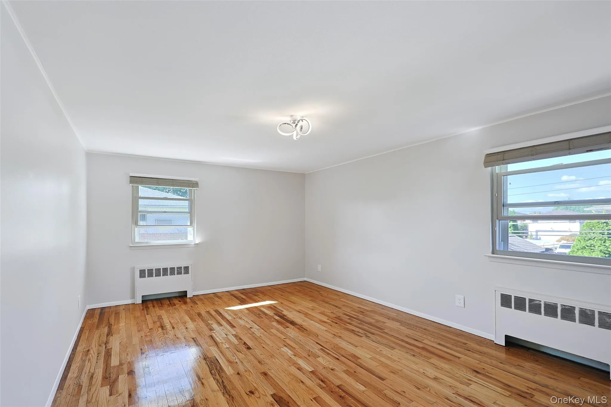 25 Hollywood Drive, Oyster Bay, NY, 3 Bedrooms Bedrooms, 8 Rooms Rooms,2 BathroomsBathrooms,Residential Lease,For Rent,Hollywood,0,1051982 25 Hollywood Drive, Oyster Bay, NY, 3 Bedrooms Bedrooms, 8 Rooms Rooms,2 BathroomsBathrooms,Residential Lease,For Rent,Hollywood,0,1051982