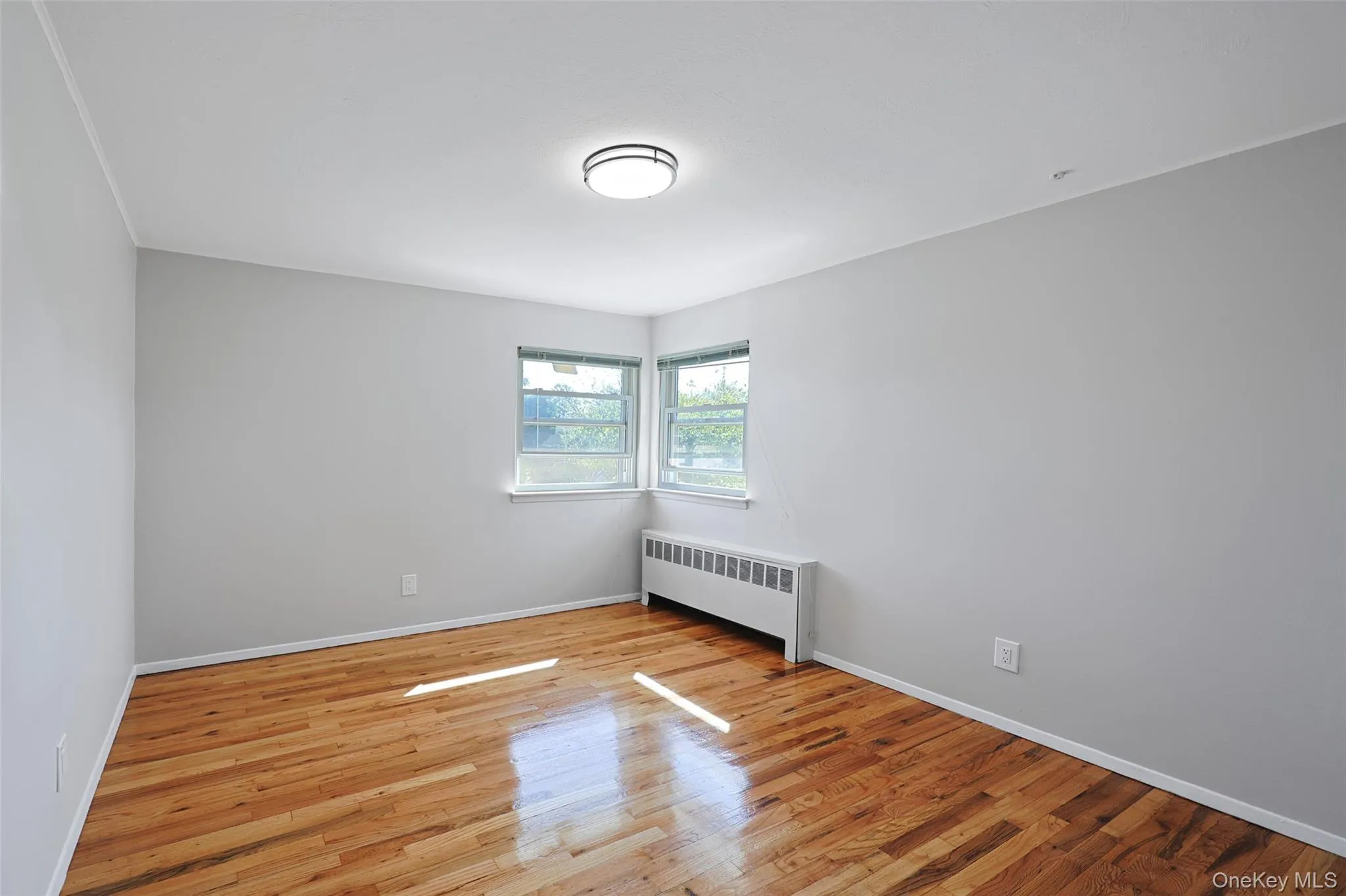 25 Hollywood Drive, Oyster Bay, NY, 3 Bedrooms Bedrooms, 8 Rooms Rooms,2 BathroomsBathrooms,Residential Lease,For Rent,Hollywood,0,1051982 25 Hollywood Drive, Oyster Bay, NY, 3 Bedrooms Bedrooms, 8 Rooms Rooms,2 BathroomsBathrooms,Residential Lease,For Rent,Hollywood,0,1051982