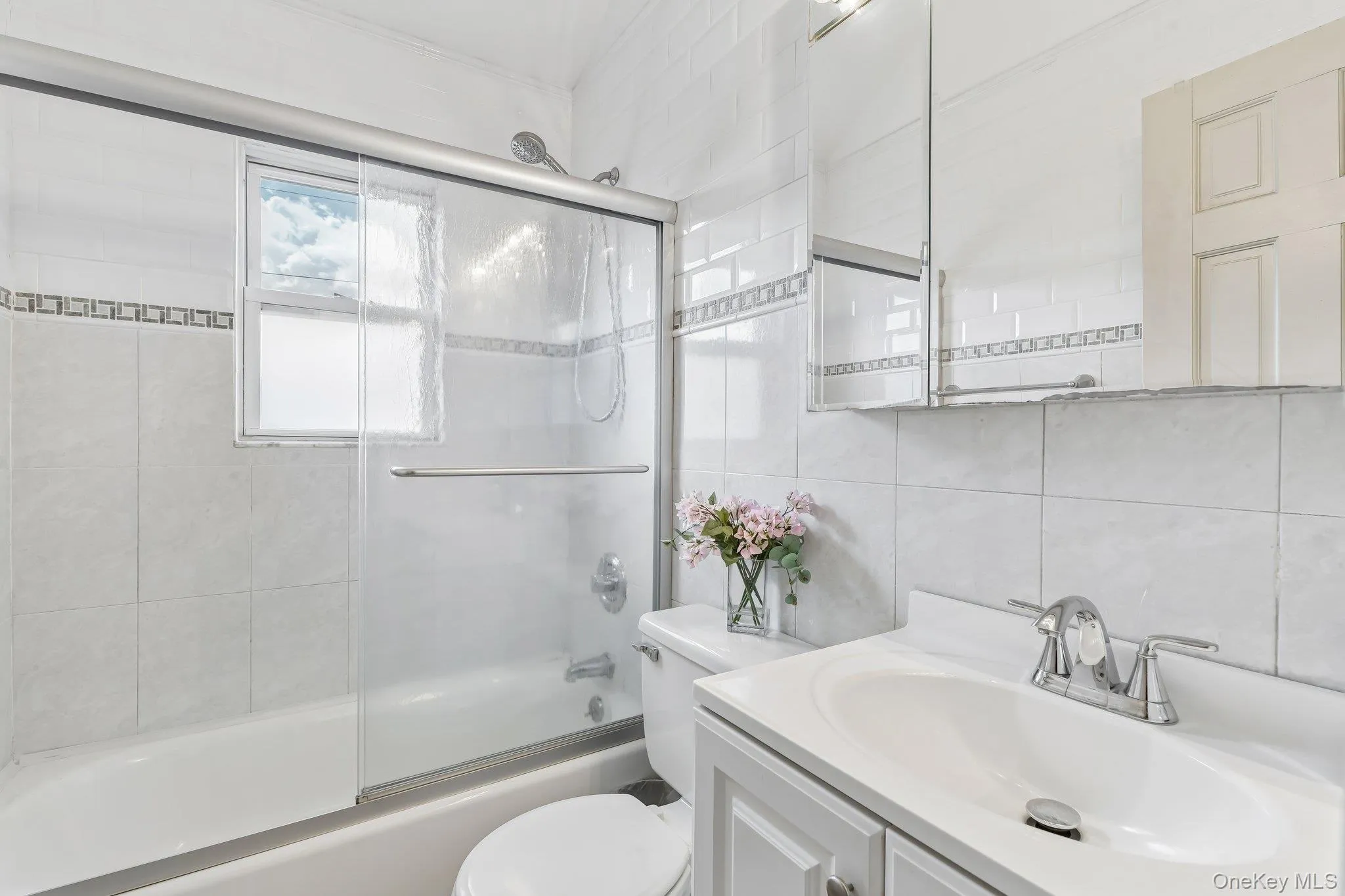 2 Fernwood Terrace, Hempstead, NY, 3 Bedrooms Bedrooms, 6 Rooms Rooms,3 BathroomsBathrooms,Residential,For Rent,Fernwood,0,1051984 2 Fernwood Terrace, Hempstead, NY, 3 Bedrooms Bedrooms, 6 Rooms Rooms,3 BathroomsBathrooms,Residential,For Rent,Fernwood,0,1051984