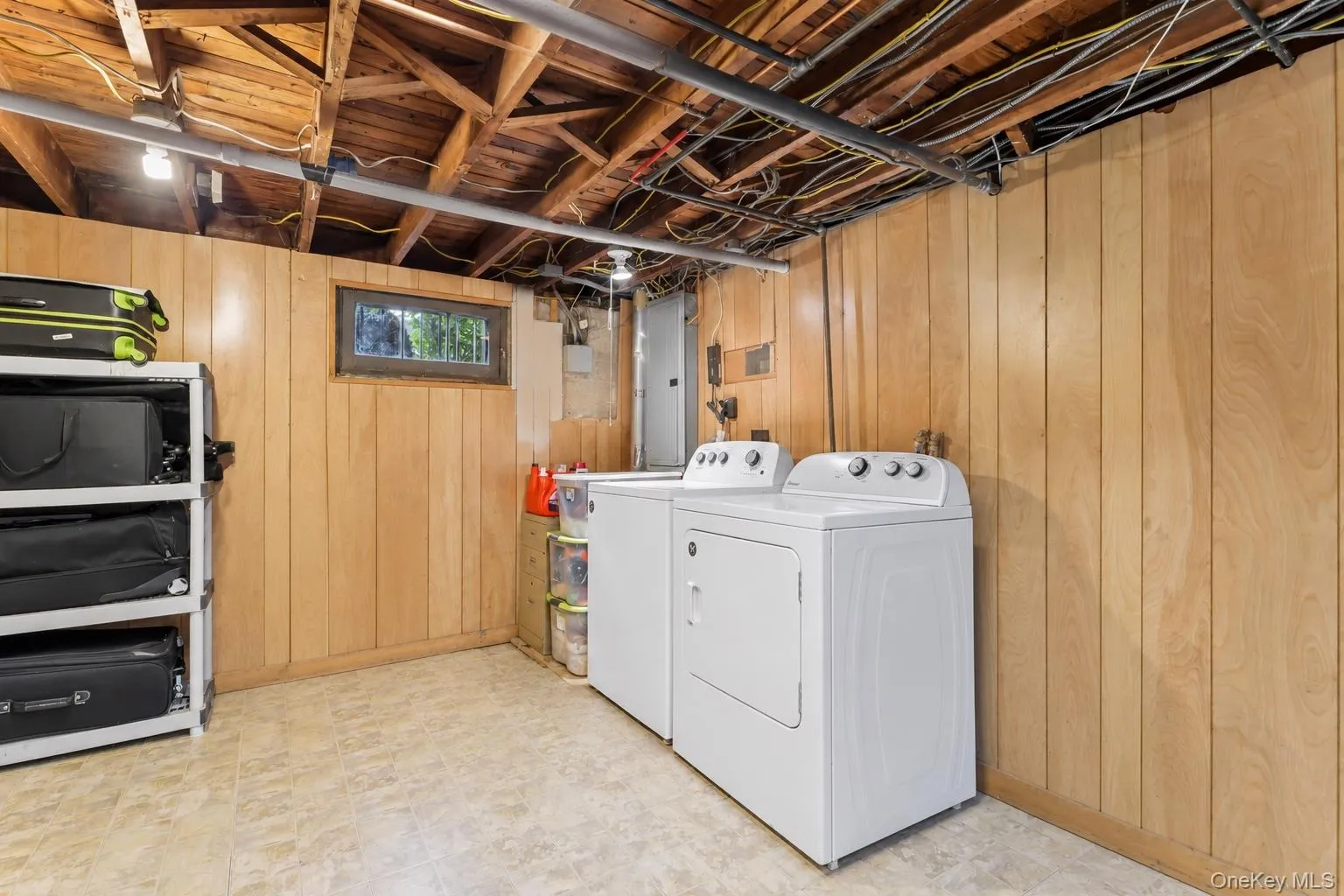 2 Fernwood Terrace, Hempstead, NY, 3 Bedrooms Bedrooms, 6 Rooms Rooms,3 BathroomsBathrooms,Residential,For Rent,Fernwood,0,1051984 2 Fernwood Terrace, Hempstead, NY, 3 Bedrooms Bedrooms, 6 Rooms Rooms,3 BathroomsBathrooms,Residential,For Rent,Fernwood,0,1051984