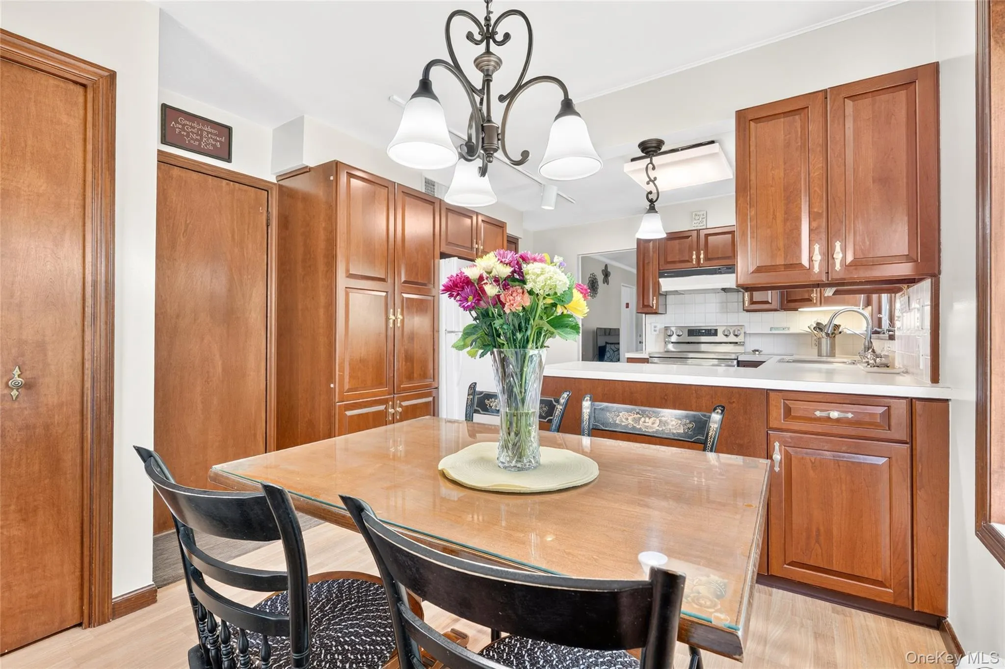 4 Wayne Drive, Poughkeepsie (town), NY, 4 Bedrooms Bedrooms, 10 Rooms Rooms,2 BathroomsBathrooms,Residential,For Rent,Wayne,0,1051987 4 Wayne Drive, Poughkeepsie (town), NY, 4 Bedrooms Bedrooms, 10 Rooms Rooms,2 BathroomsBathrooms,Residential,For Rent,Wayne,0,1051987
