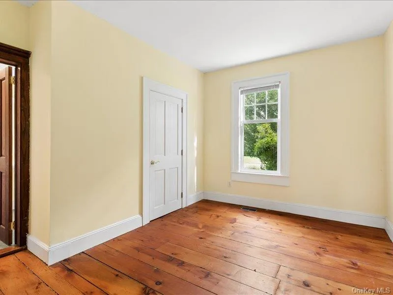 25105 Main Road, Southold, NY, 4 Bedrooms Bedrooms, 9 Rooms Rooms,3 BathroomsBathrooms,Residential,For Rent,Main,0,1051989 25105 Main Road, Southold, NY, 4 Bedrooms Bedrooms, 9 Rooms Rooms,3 BathroomsBathrooms,Residential,For Rent,Main,0,1051989