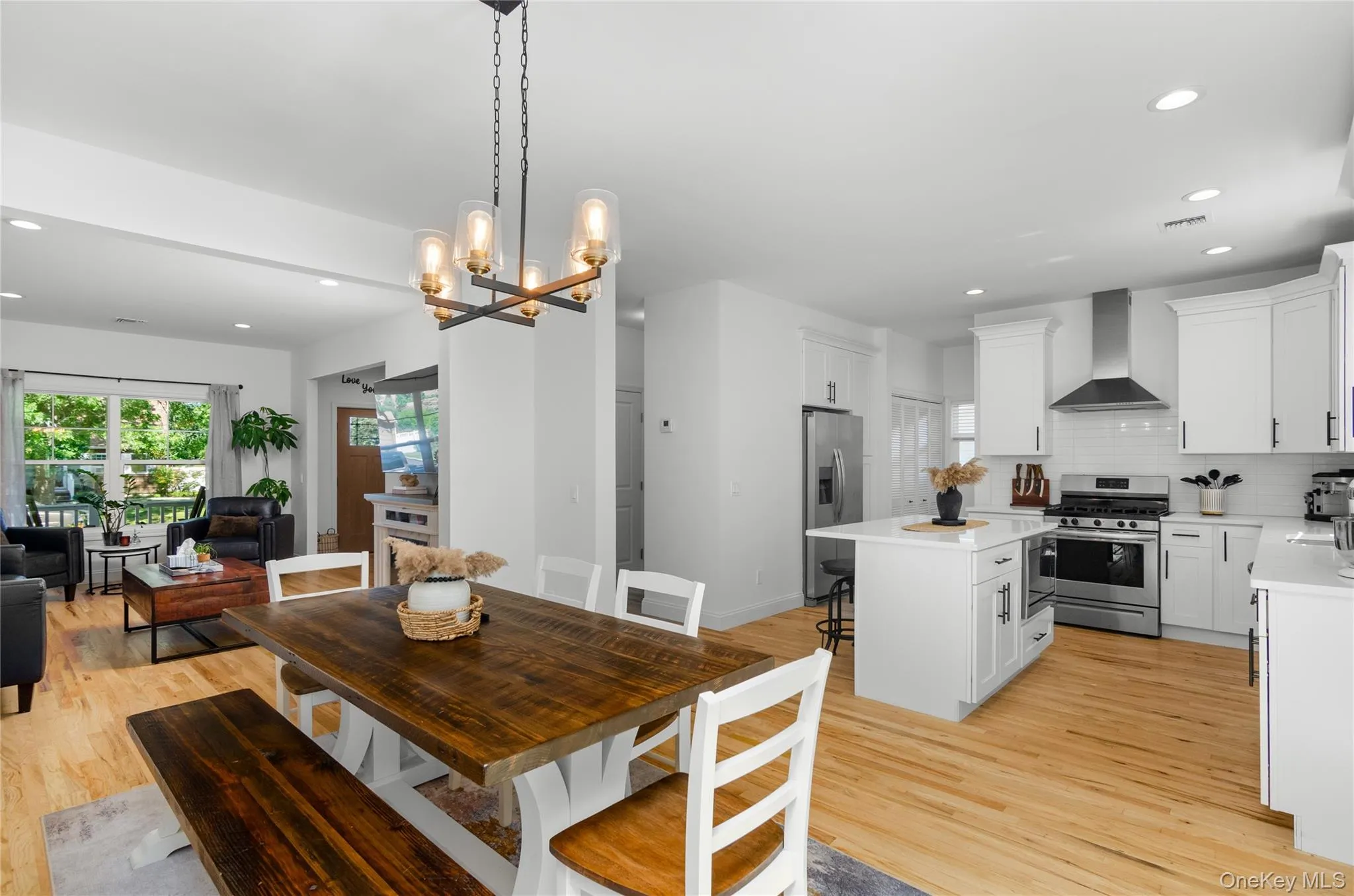 44 James Street, Brookhaven, NY, 4 Bedrooms Bedrooms, 7 Rooms Rooms,2 BathroomsBathrooms,Residential,For Rent,James,0,1051990 44 James Street, Brookhaven, NY, 4 Bedrooms Bedrooms, 7 Rooms Rooms,2 BathroomsBathrooms,Residential,For Rent,James,0,1051990