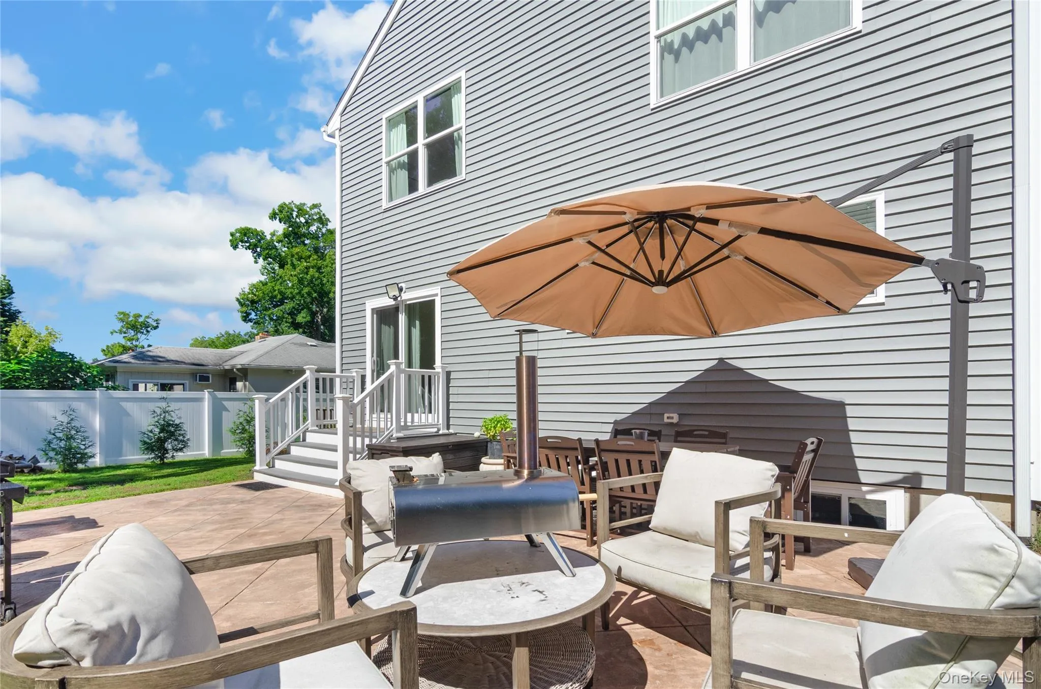 44 James Street, Brookhaven, NY, 4 Bedrooms Bedrooms, 7 Rooms Rooms,2 BathroomsBathrooms,Residential,For Rent,James,0,1051990 44 James Street, Brookhaven, NY, 4 Bedrooms Bedrooms, 7 Rooms Rooms,2 BathroomsBathrooms,Residential,For Rent,James,0,1051990