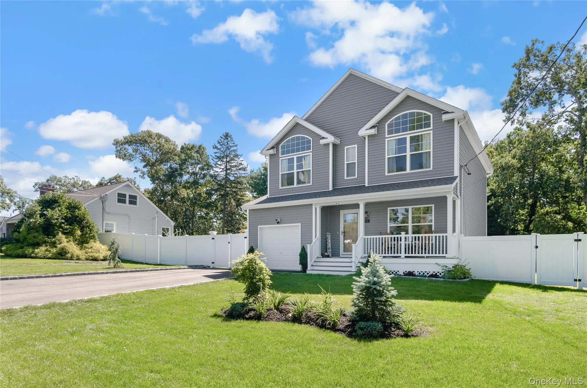 44 James Street, Brookhaven, NY, 4 Bedrooms Bedrooms, 7 Rooms Rooms,2 BathroomsBathrooms,Residential,For Rent,James,0,1051990 44 James Street, Brookhaven, NY, 4 Bedrooms Bedrooms, 7 Rooms Rooms,2 BathroomsBathrooms,Residential,For Rent,James,0,1051990
