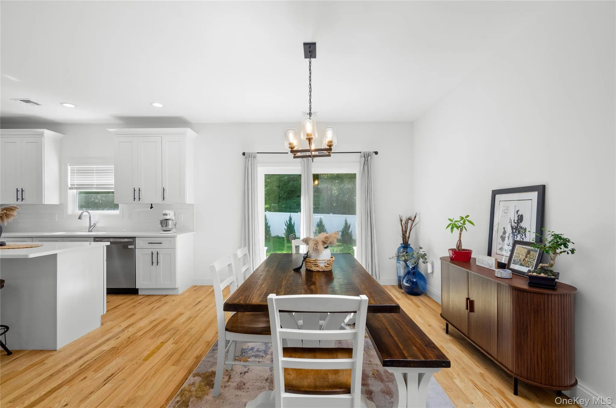 44 James Street, Brookhaven, NY, 4 Bedrooms Bedrooms, 7 Rooms Rooms,2 BathroomsBathrooms,Residential,For Rent,James,0,1051990 44 James Street, Brookhaven, NY, 4 Bedrooms Bedrooms, 7 Rooms Rooms,2 BathroomsBathrooms,Residential,For Rent,James,0,1051990