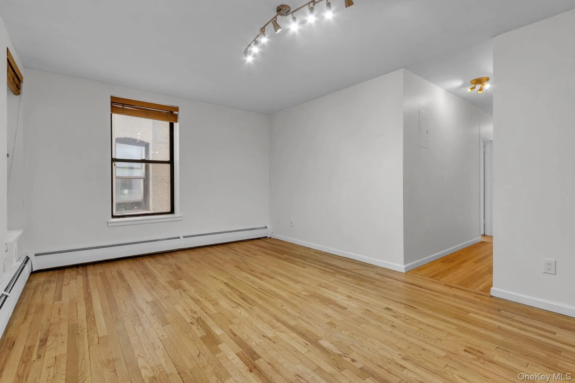 66-72 Saint Nicholas Avenue, New York, NY, 2 Bedrooms Bedrooms, 4 Rooms Rooms,1 BathroomBathrooms,Residential Lease,For Rent,Saint Nicholas,0,1051991 66-72 Saint Nicholas Avenue, New York, NY, 2 Bedrooms Bedrooms, 4 Rooms Rooms,1 BathroomBathrooms,Residential Lease,For Rent,Saint Nicholas,0,1051991