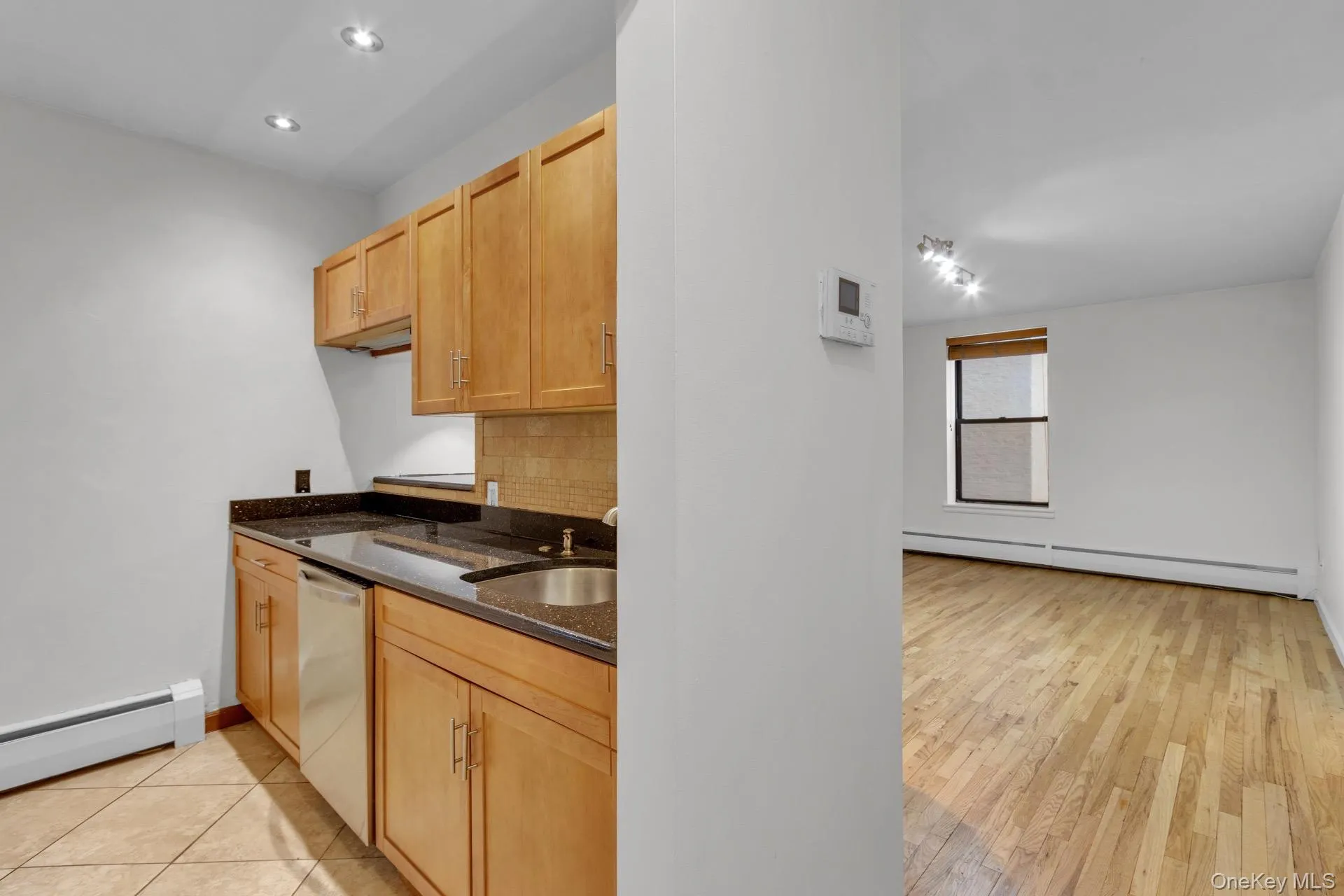 66-72 Saint Nicholas Avenue, New York, NY, 2 Bedrooms Bedrooms, 4 Rooms Rooms,1 BathroomBathrooms,Residential Lease,For Rent,Saint Nicholas,0,1051991 66-72 Saint Nicholas Avenue, New York, NY, 2 Bedrooms Bedrooms, 4 Rooms Rooms,1 BathroomBathrooms,Residential Lease,For Rent,Saint Nicholas,0,1051991